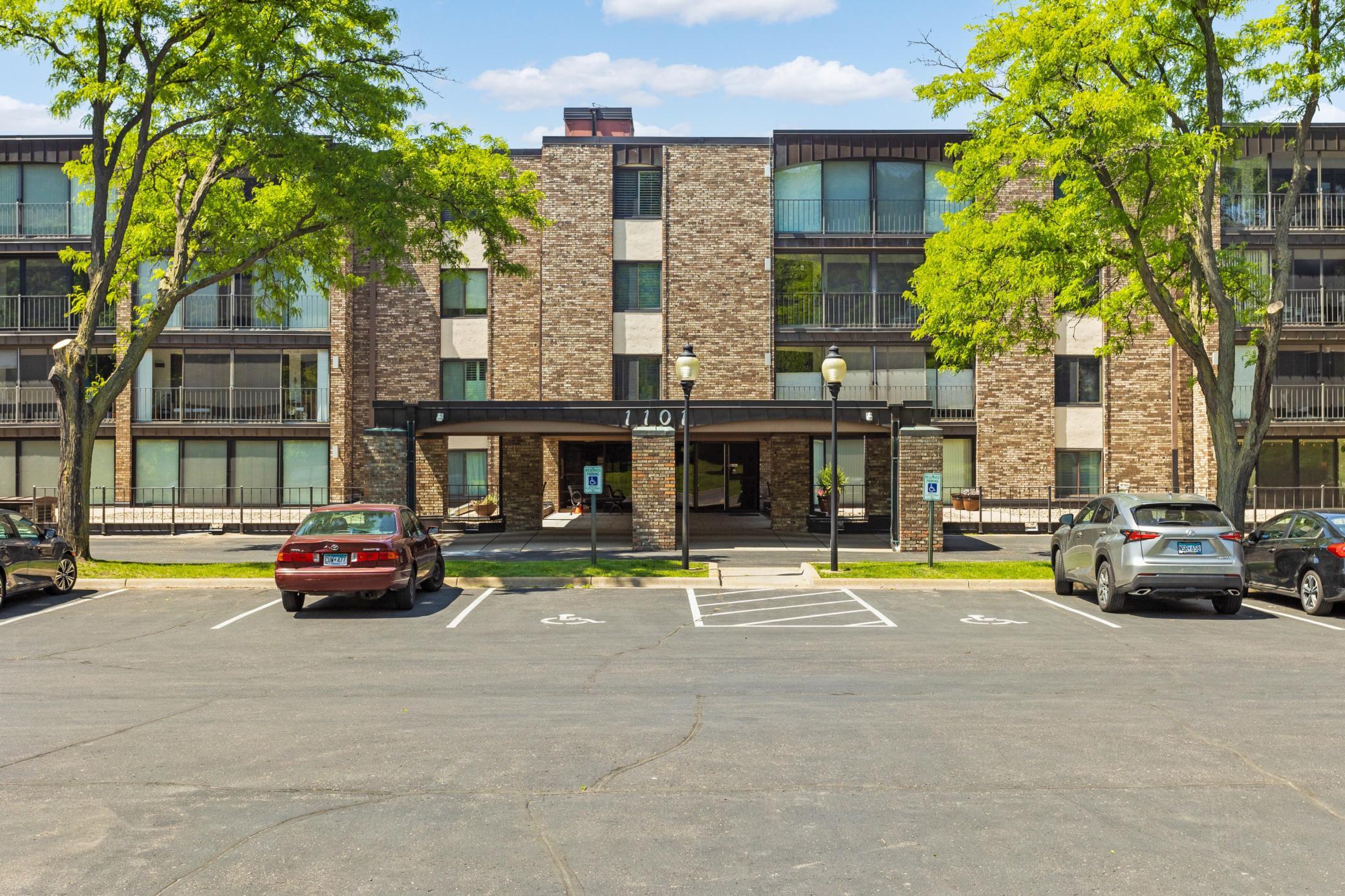 1101 Sibley Memorial Hw #207, Lilydale, MN 55118