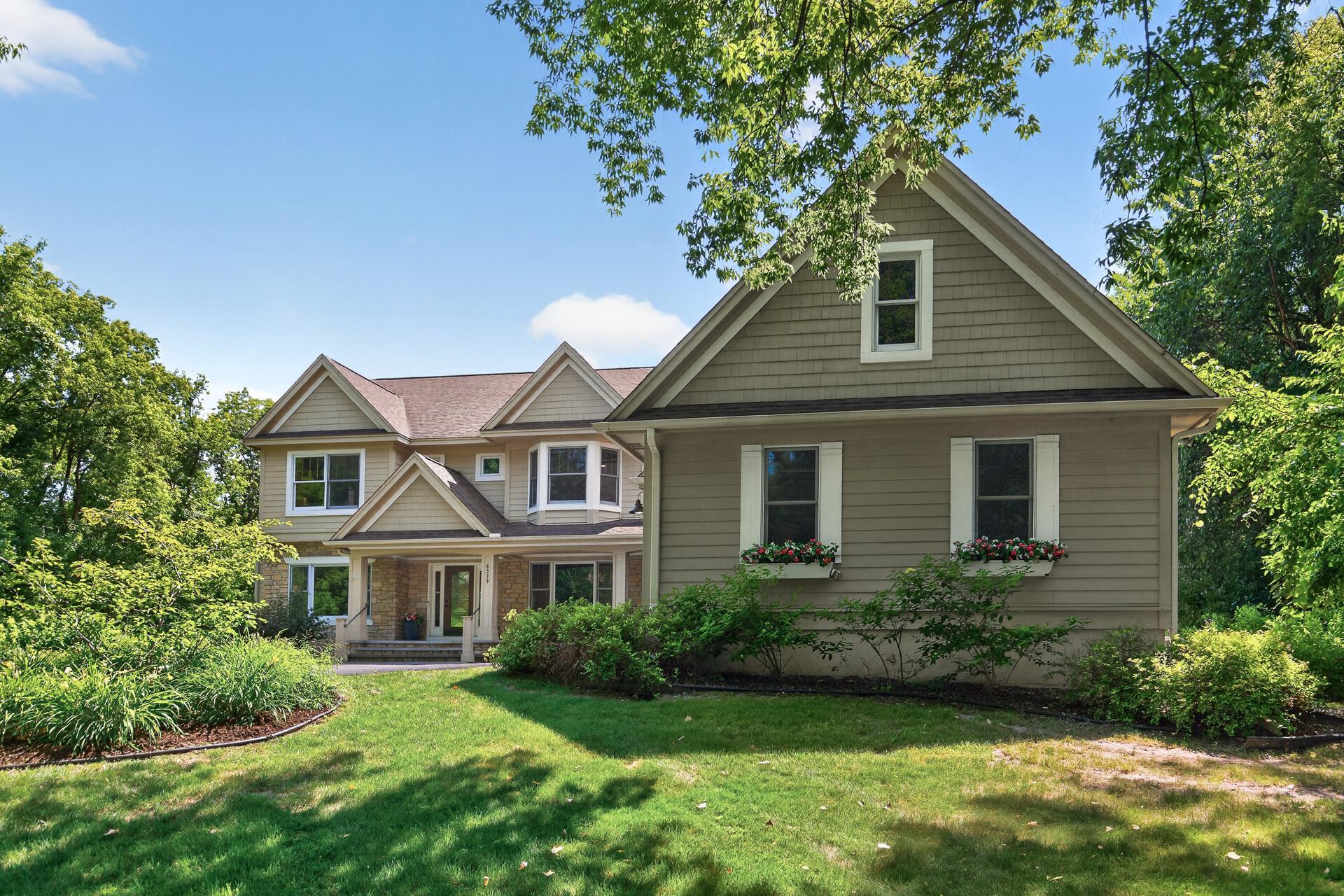 6539 Orchard Ridge Trl, Woodbury, MN 55129
