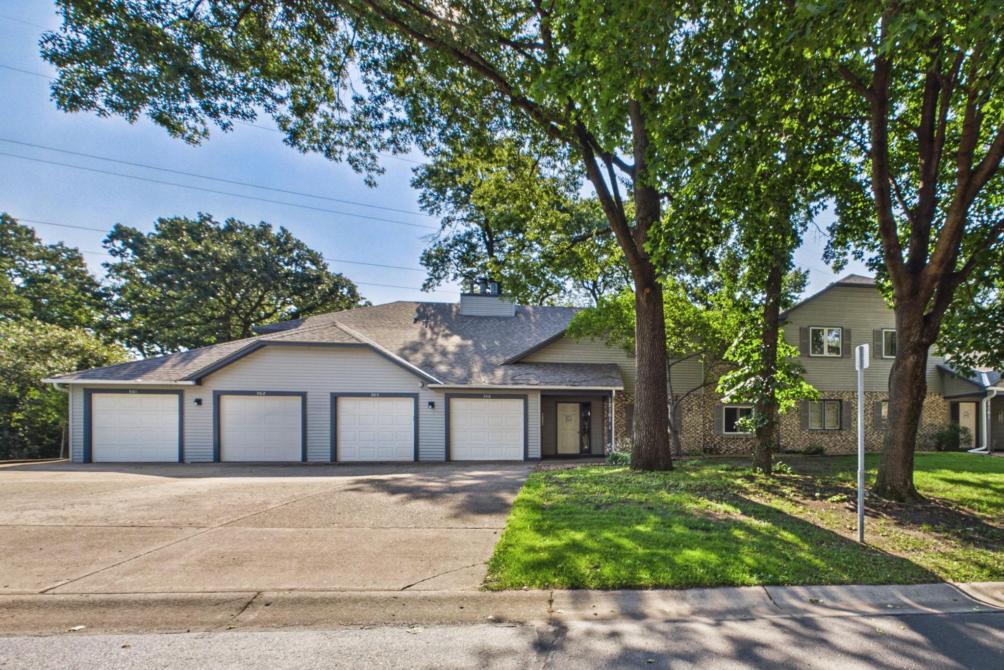 12161 Grouse St NW #306, Coon Rapids, MN 55448