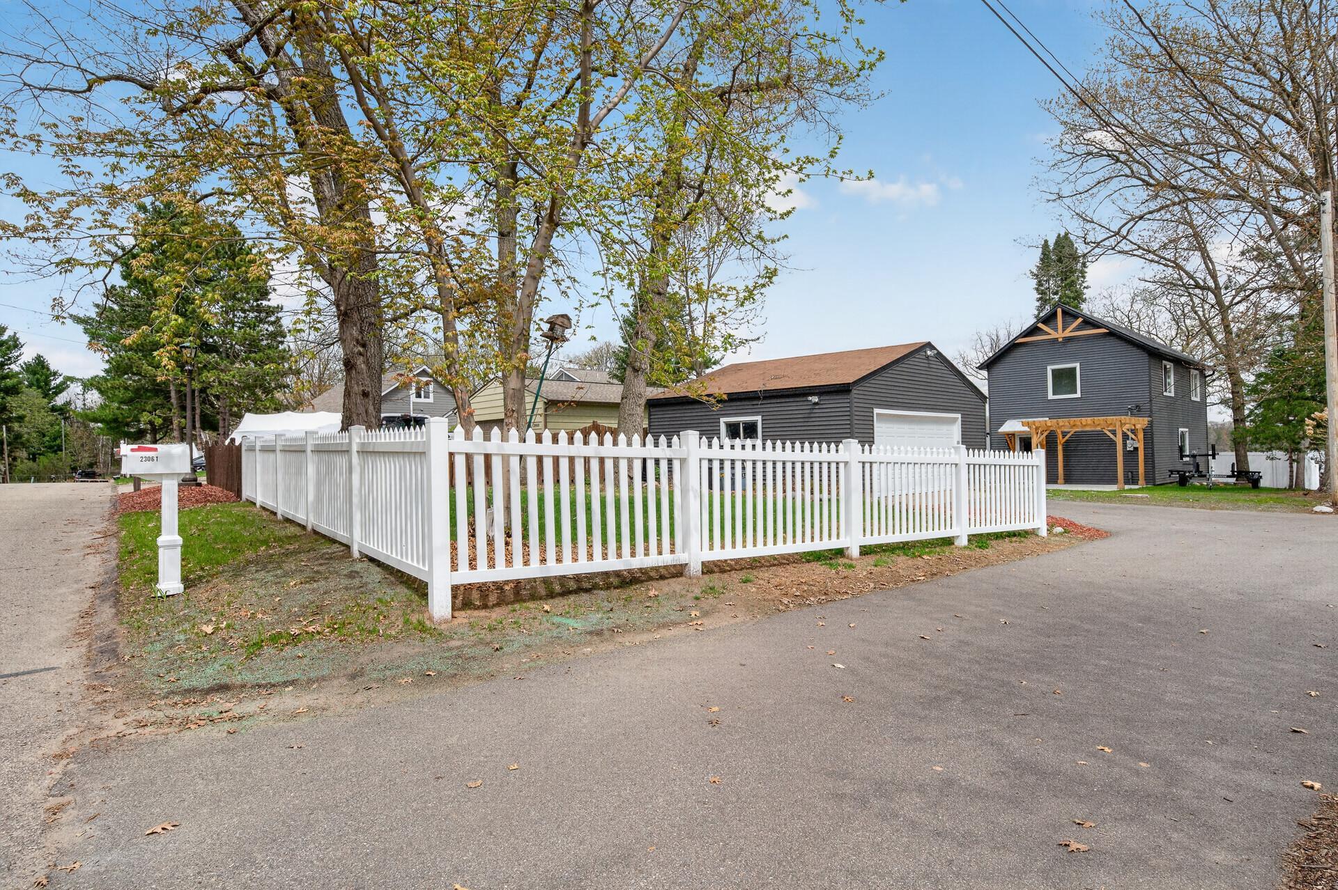 23061 W Martin Lake Dr NE, Linwood Twp, MN 55079