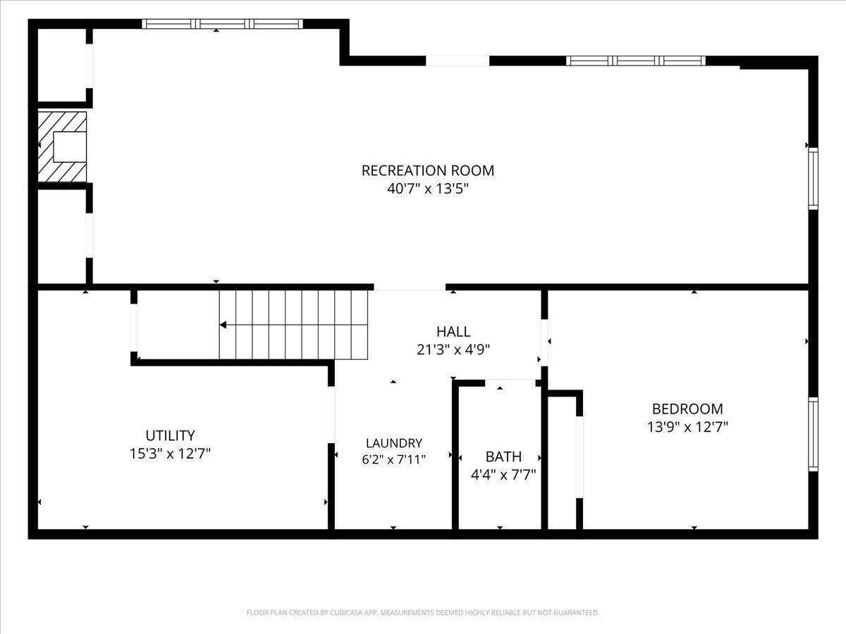 828 Slater Dr, Beaver Bay, MN 55614