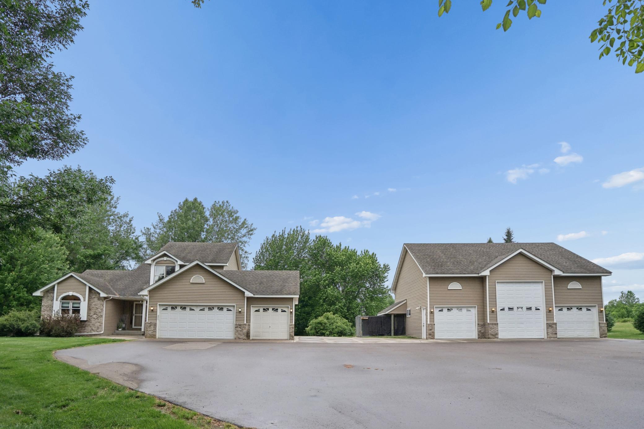 885 Katydid Ln NE, Saint Michael, MN 55376