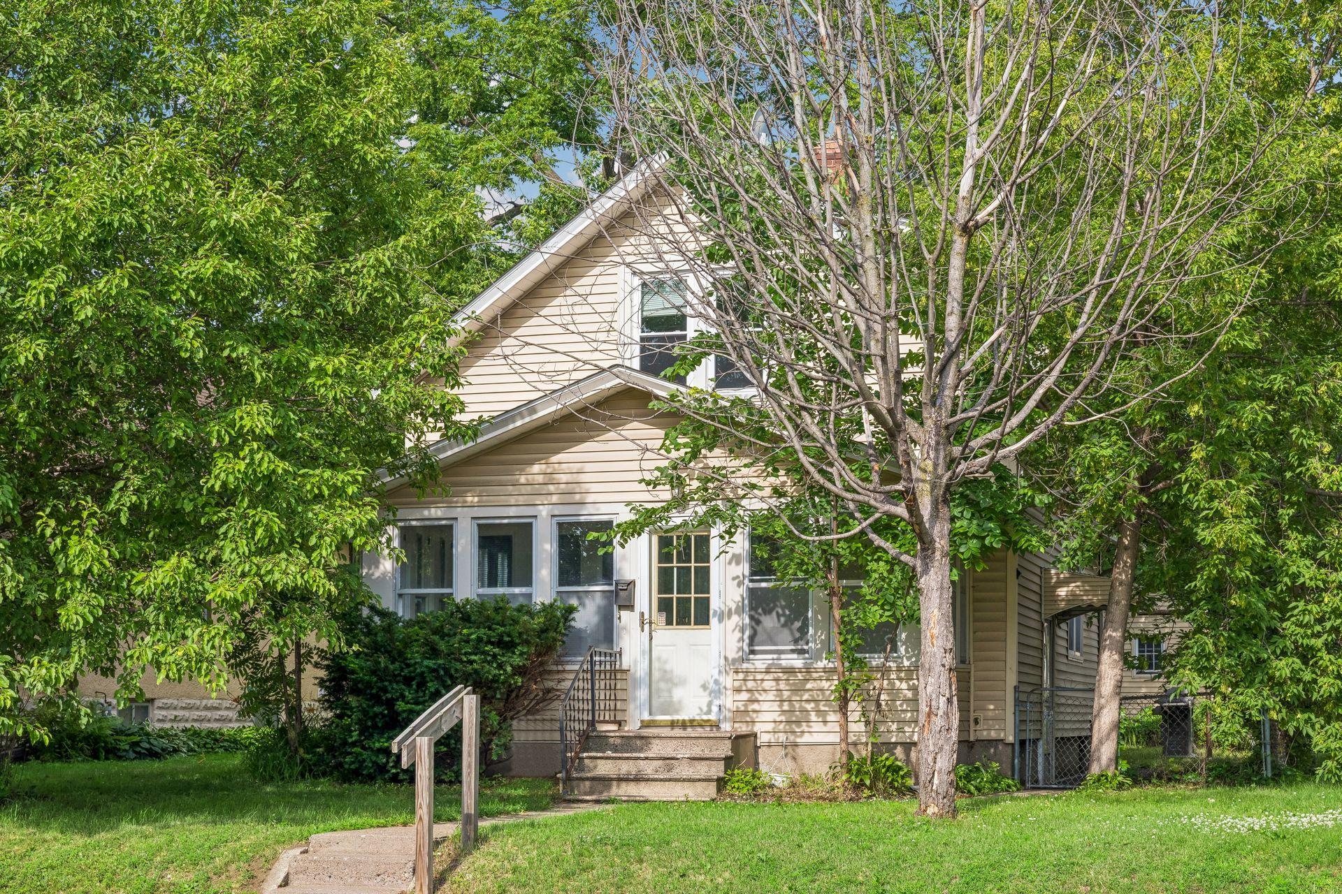 4731 Bryant Ave N, Minneapolis, MN 55430