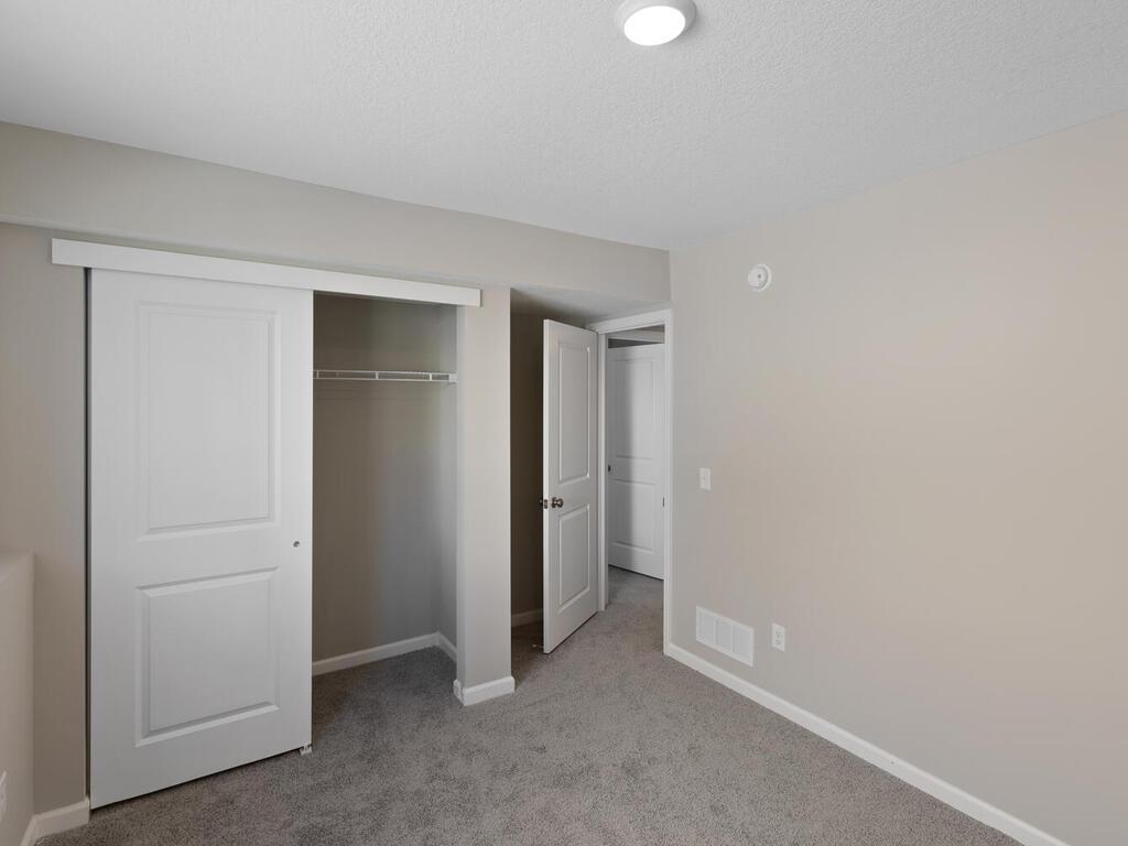 907 Misty Meadow Blvd, Buffalo, MN 55313