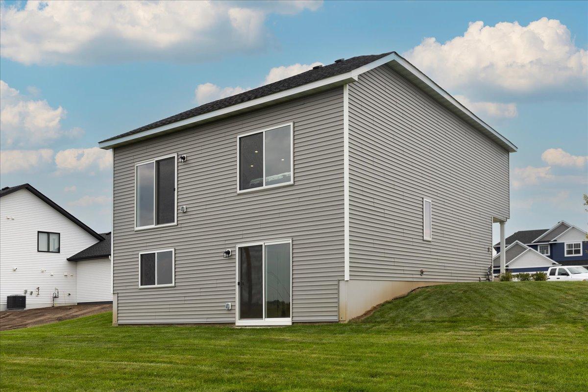 903 Misty Meadow Blvd, Buffalo, MN 55313