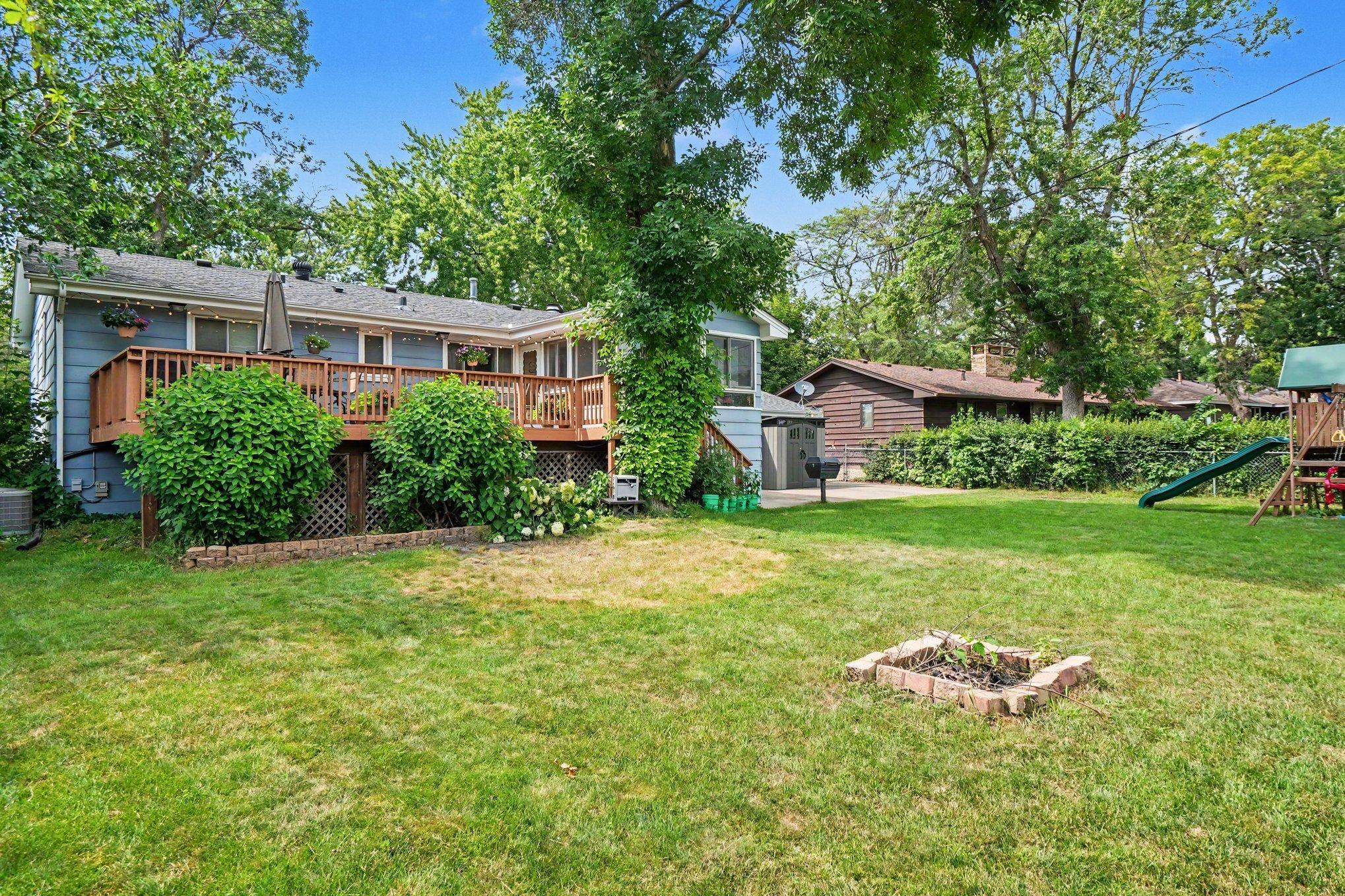 7351 Melody Dr NE, Fridley, MN 55432