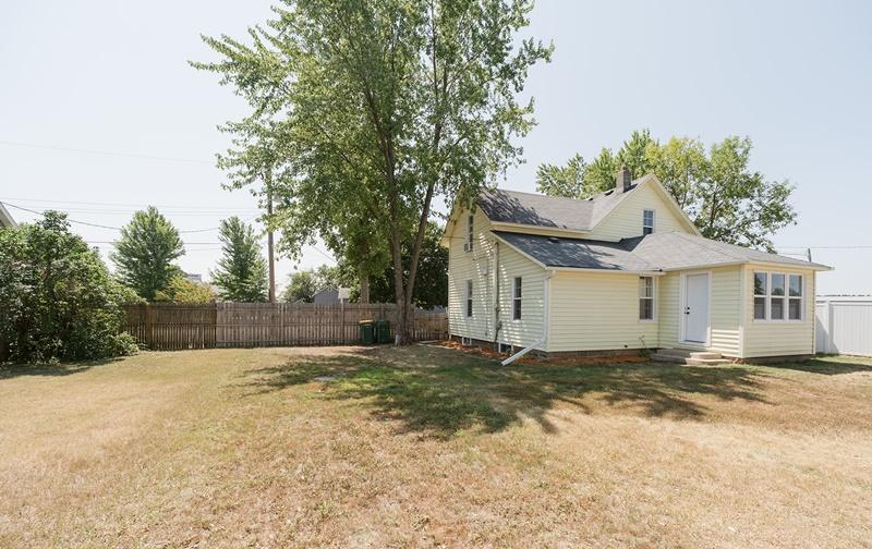204 1st St S, Royalton, MN 56373