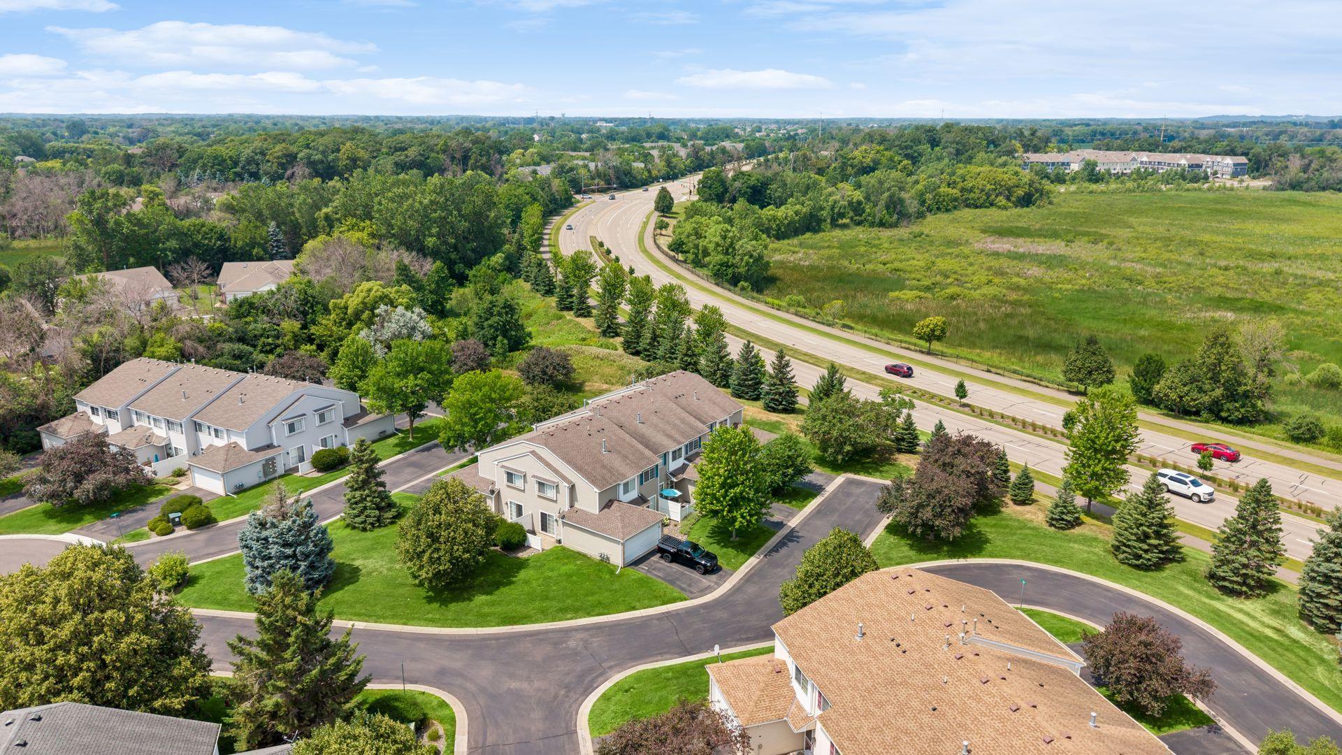 9449 Jewel Ln N, Maple Grove, MN 55311