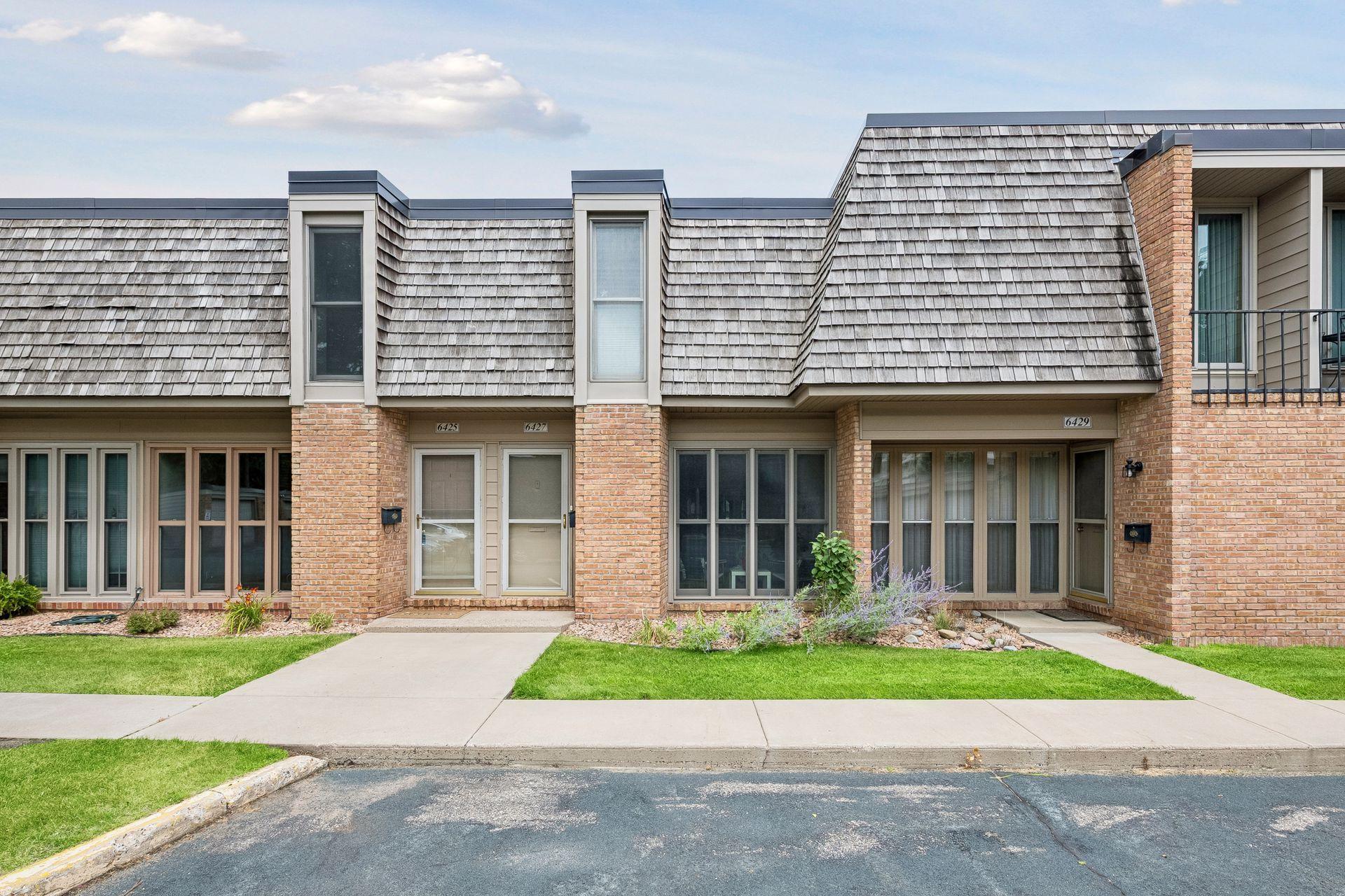 6427 Barrie Rd, Edina, MN 55435
