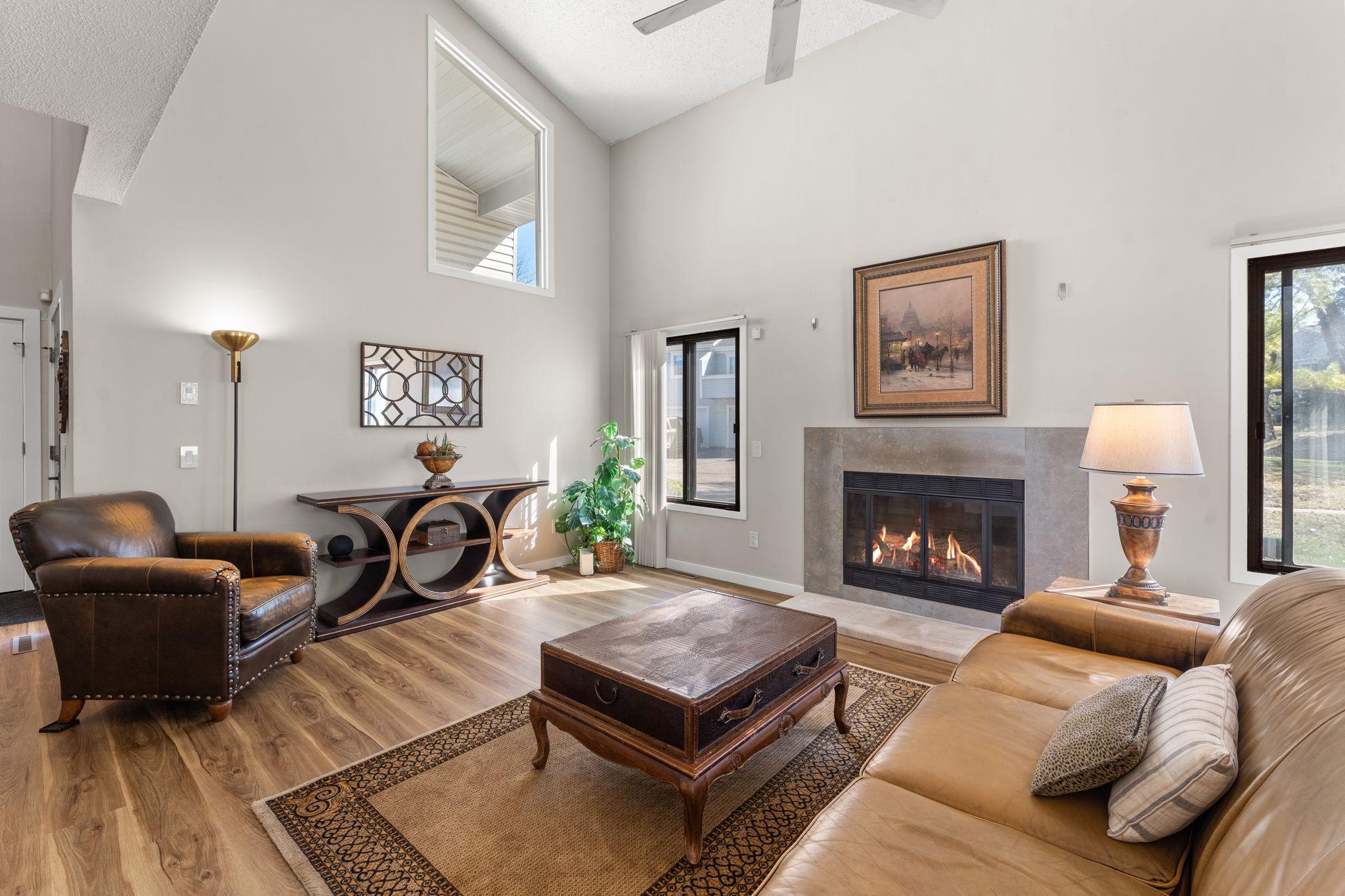 5550 Bimini Dr, Minnetonka, MN 55343