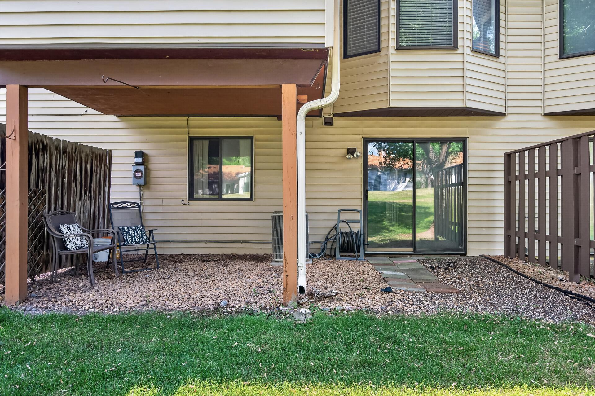 14332 Glenda Dr, Apple Valley, MN 55124
