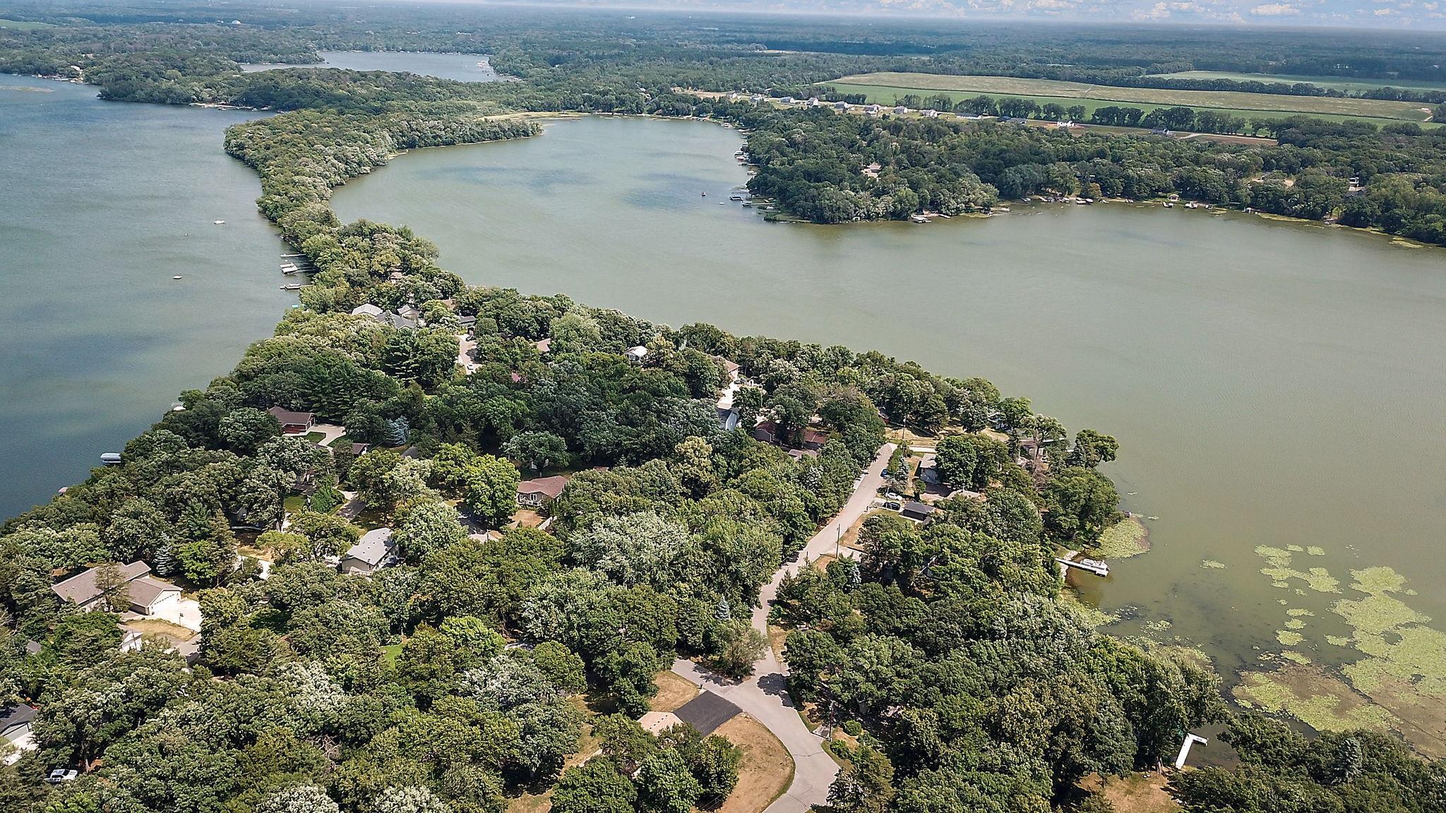 10700 56th St, Clear Lake, MN 55319