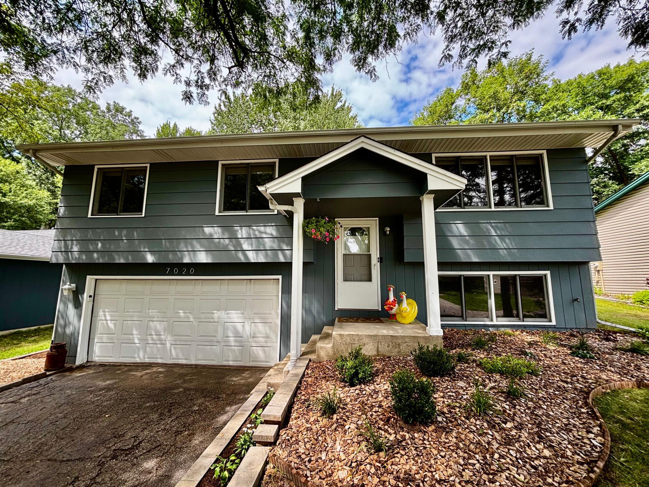 7020 Springhill Cir, Eden Prairie, MN 55346