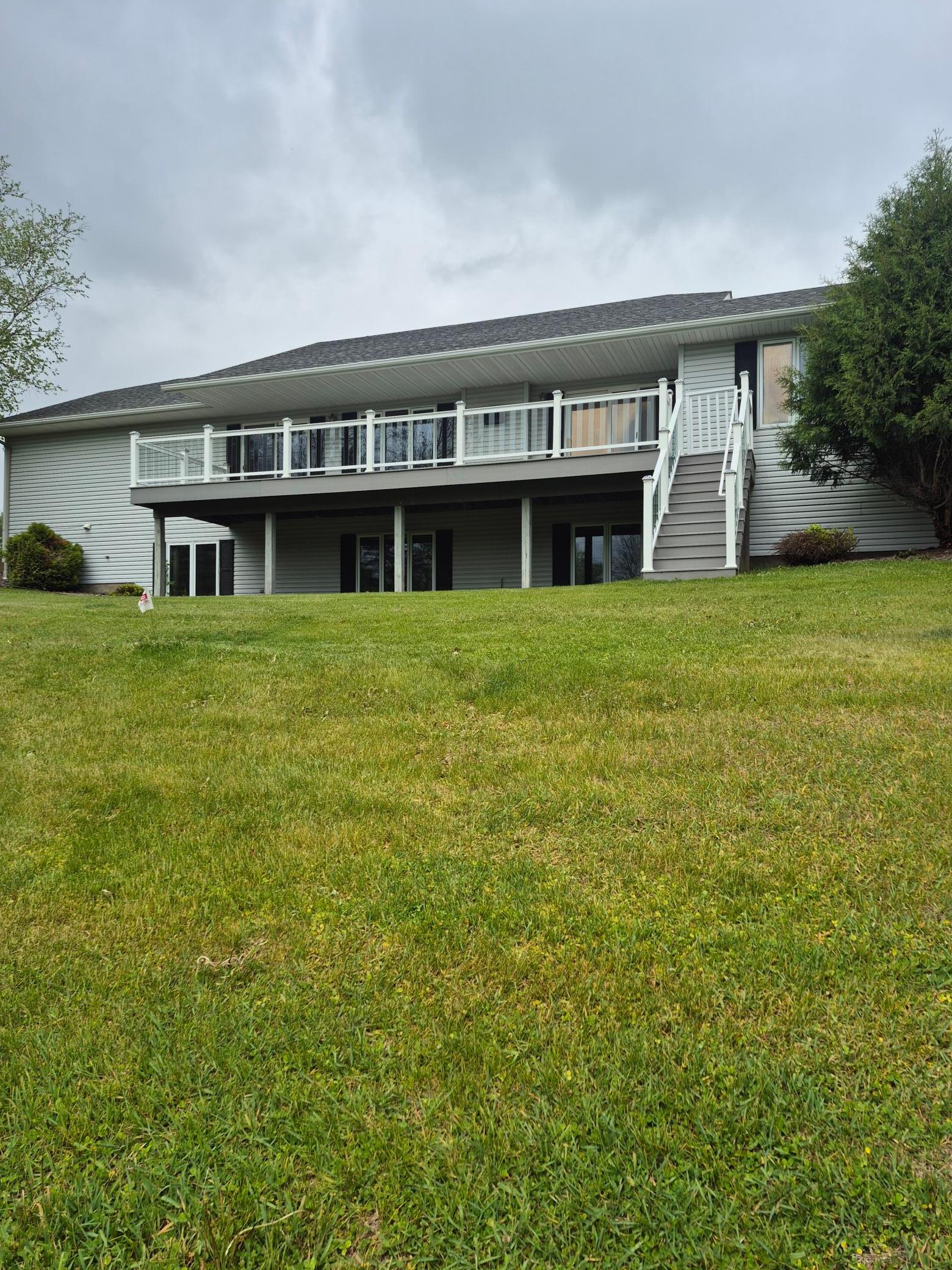 101 Northridge Dr, Kenyon, MN 55946