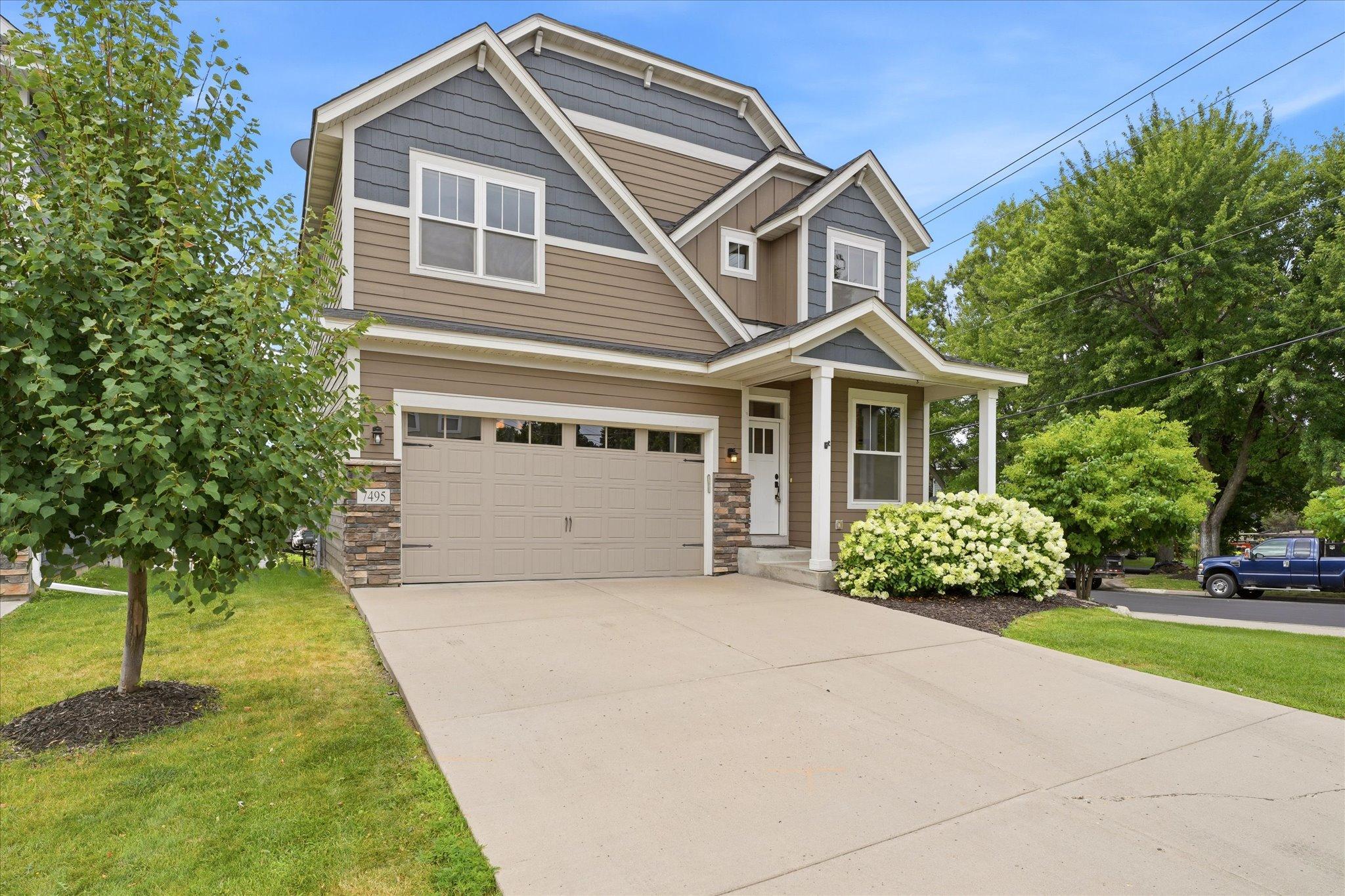 7495 Laurel Point, Golden Valley, MN 55426
