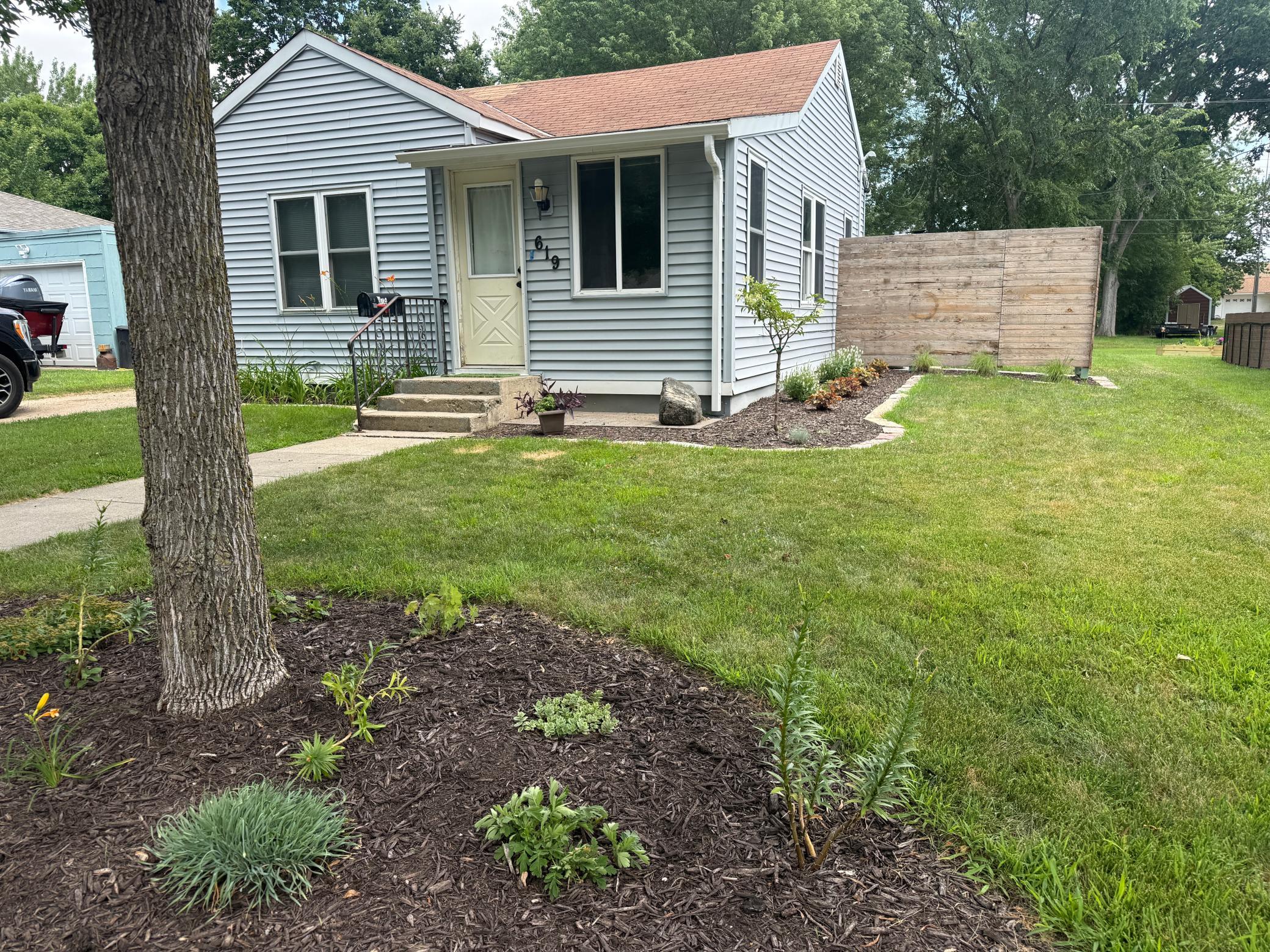 619 Washburne Ave, Paynesville, MN 56362
