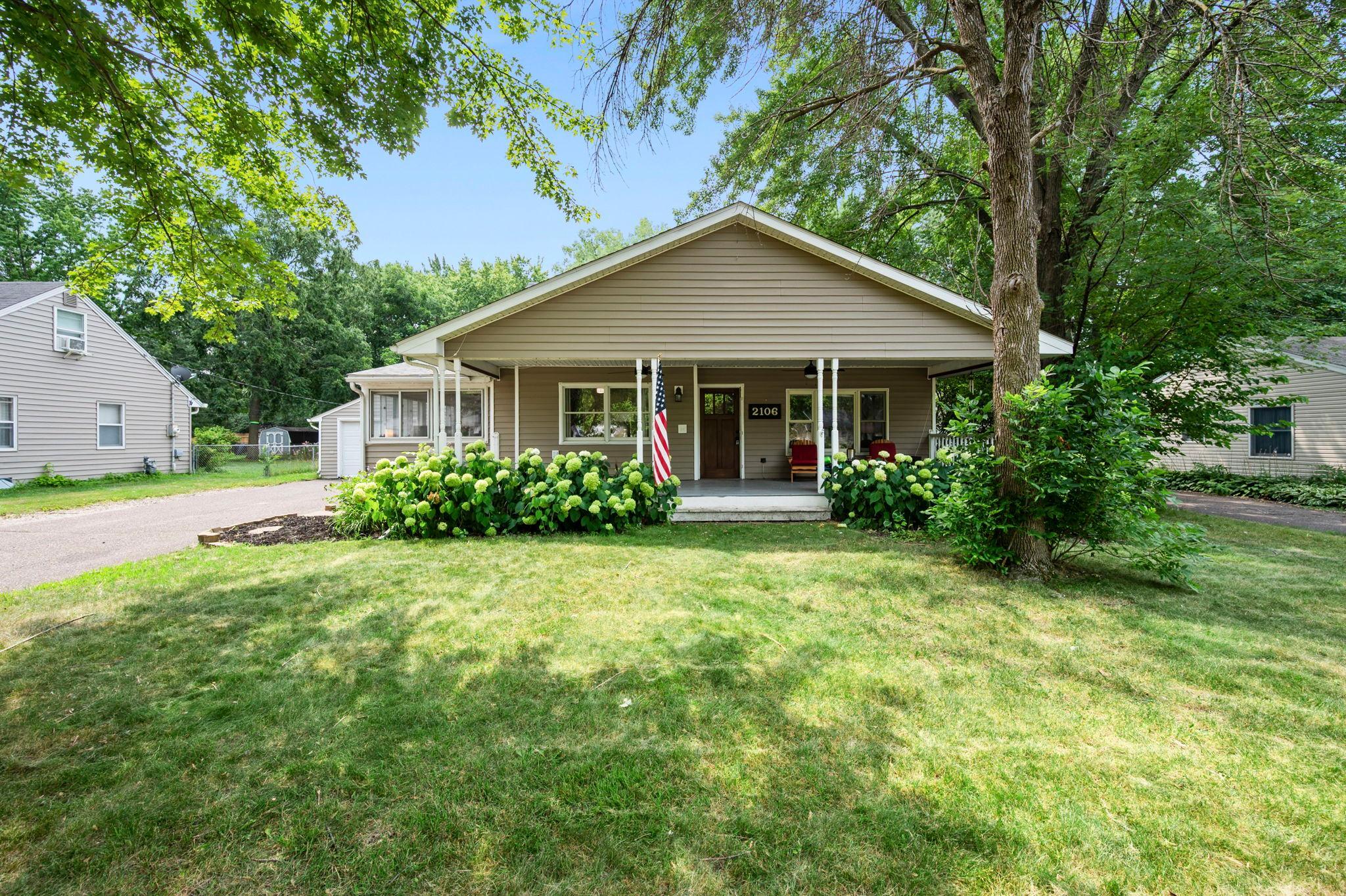 2106 Blomquist Ave, White Bear Lake, MN 55110