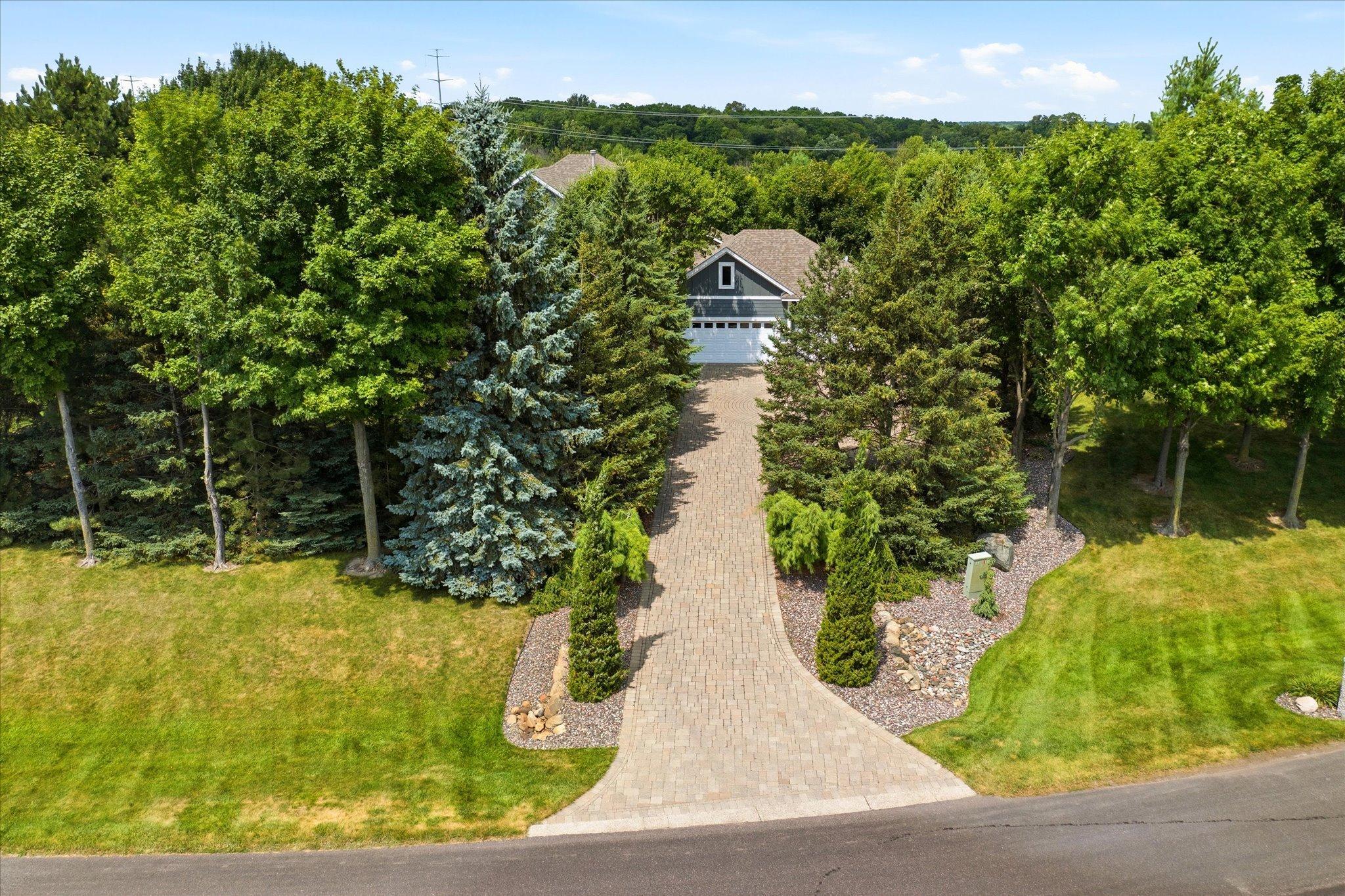 5668 94th Ave N, Greenfield, MN 55357