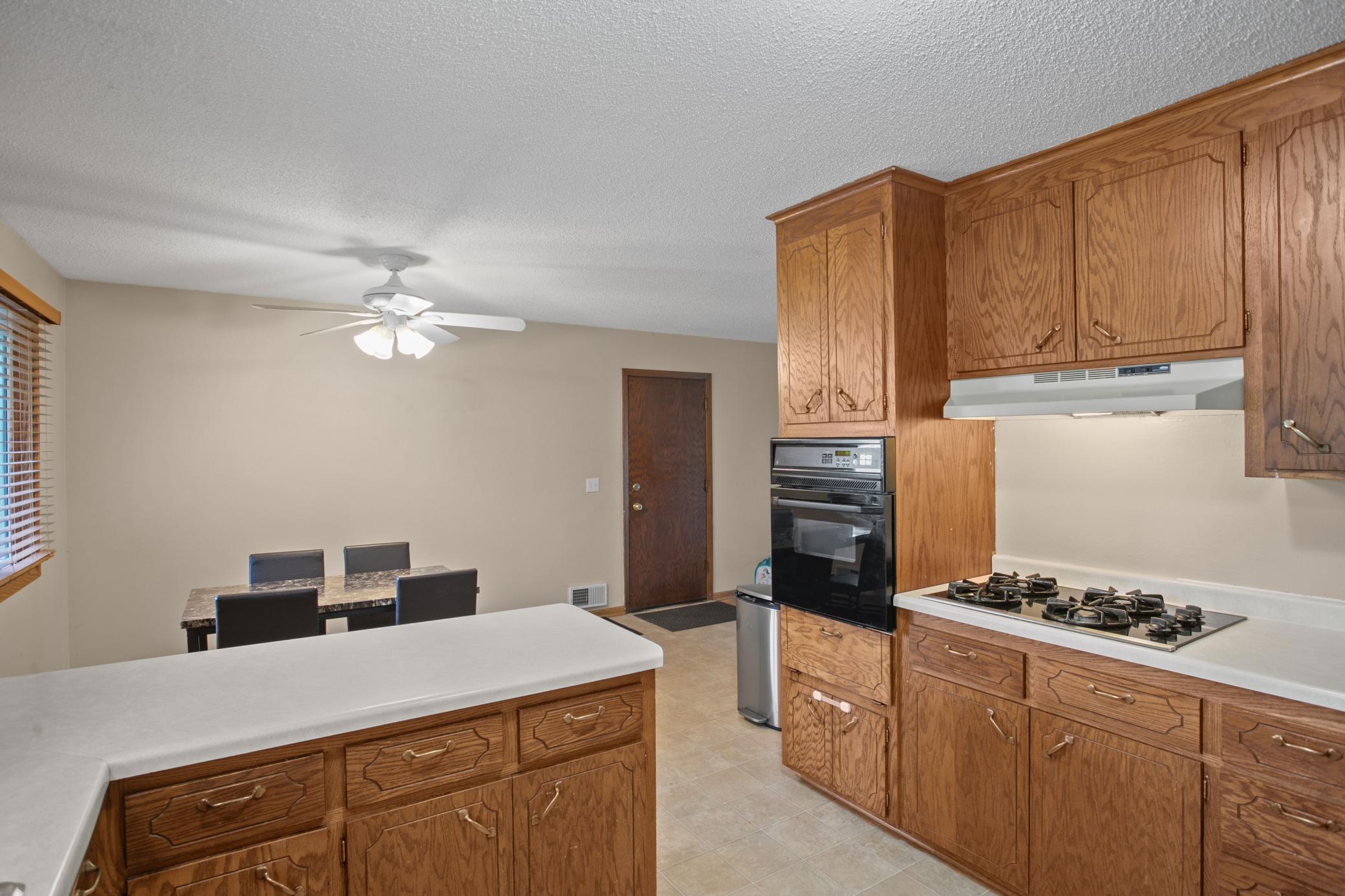 1620 127th Ave NW, Coon Rapids, MN 55448