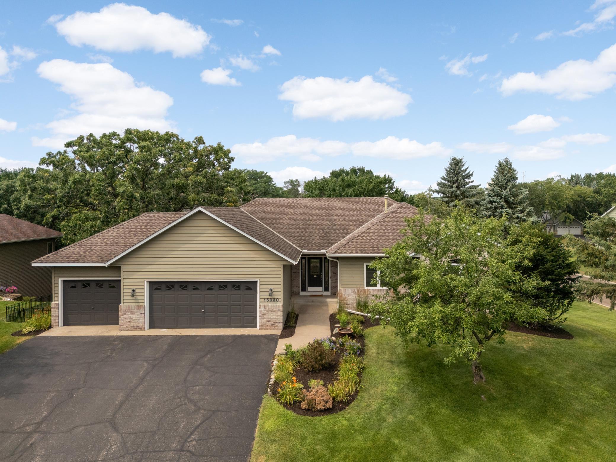 15030 Avocet St NW, Andover, MN 55304