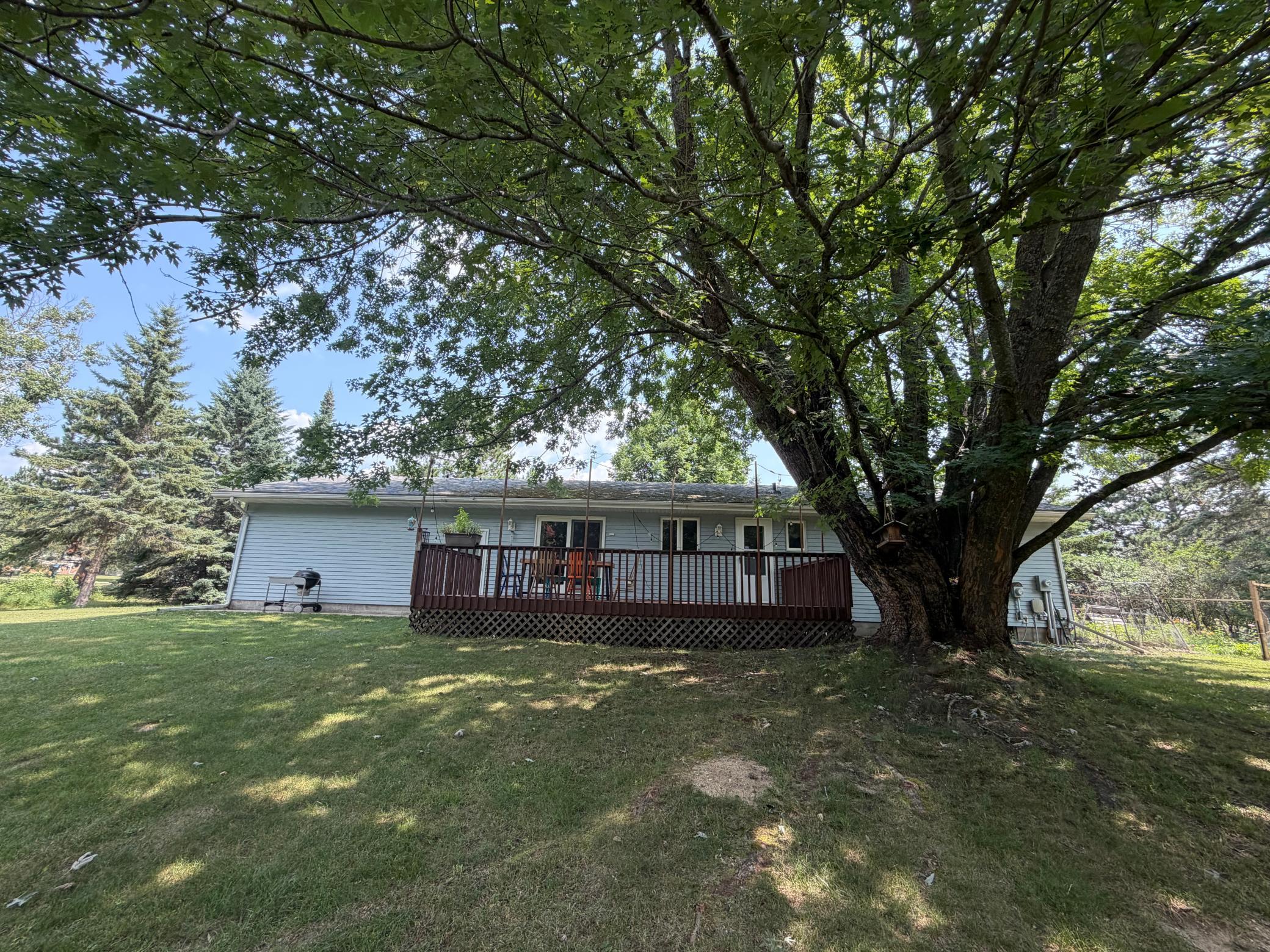 6845 Dickinson Dr NW, Bemidji, MN 56601