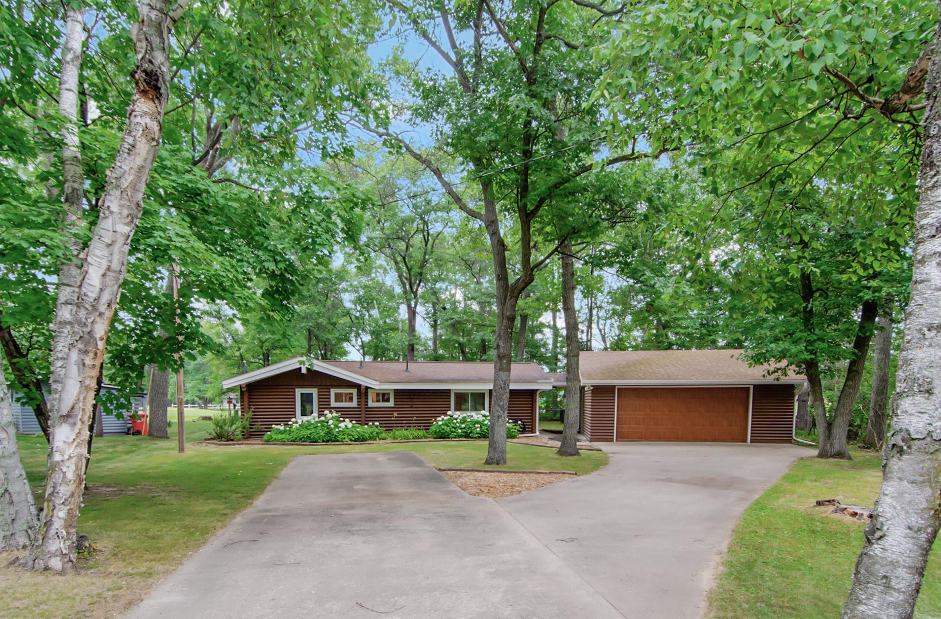8672 Wren Dr, Pequot Lakes, MN 56472
