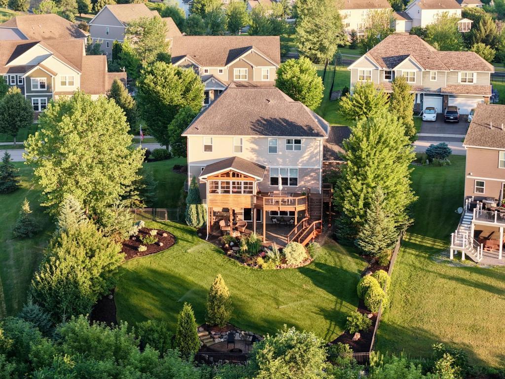 2545 Heron Ln, Victoria, MN 55386