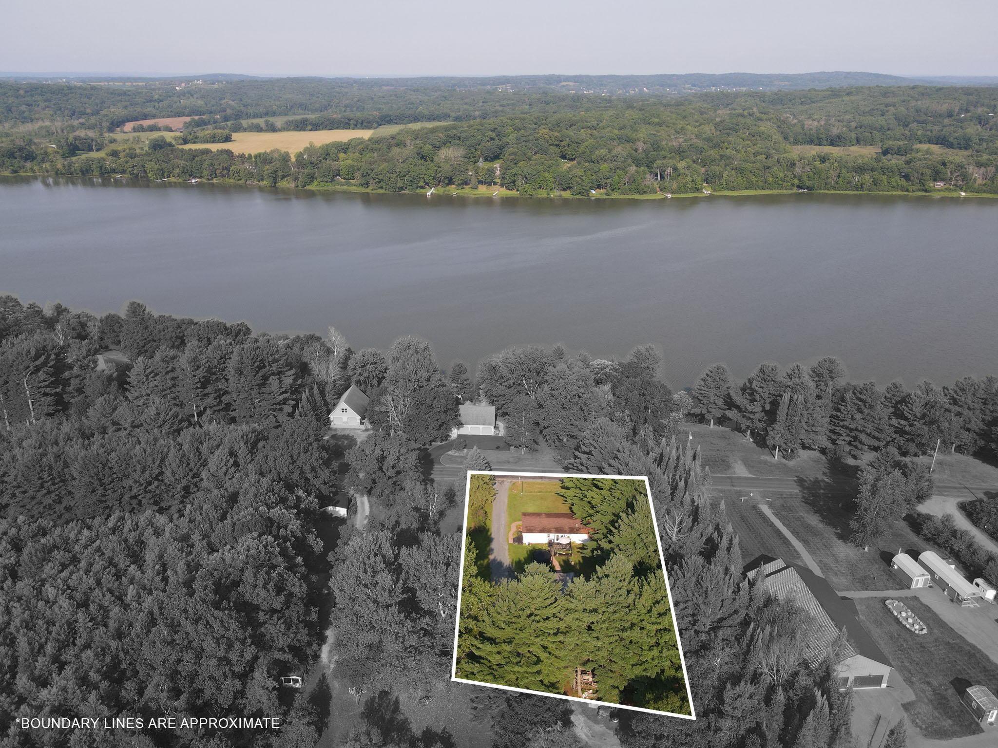 798 Horse Lake Ln, Dresser, WI 54009