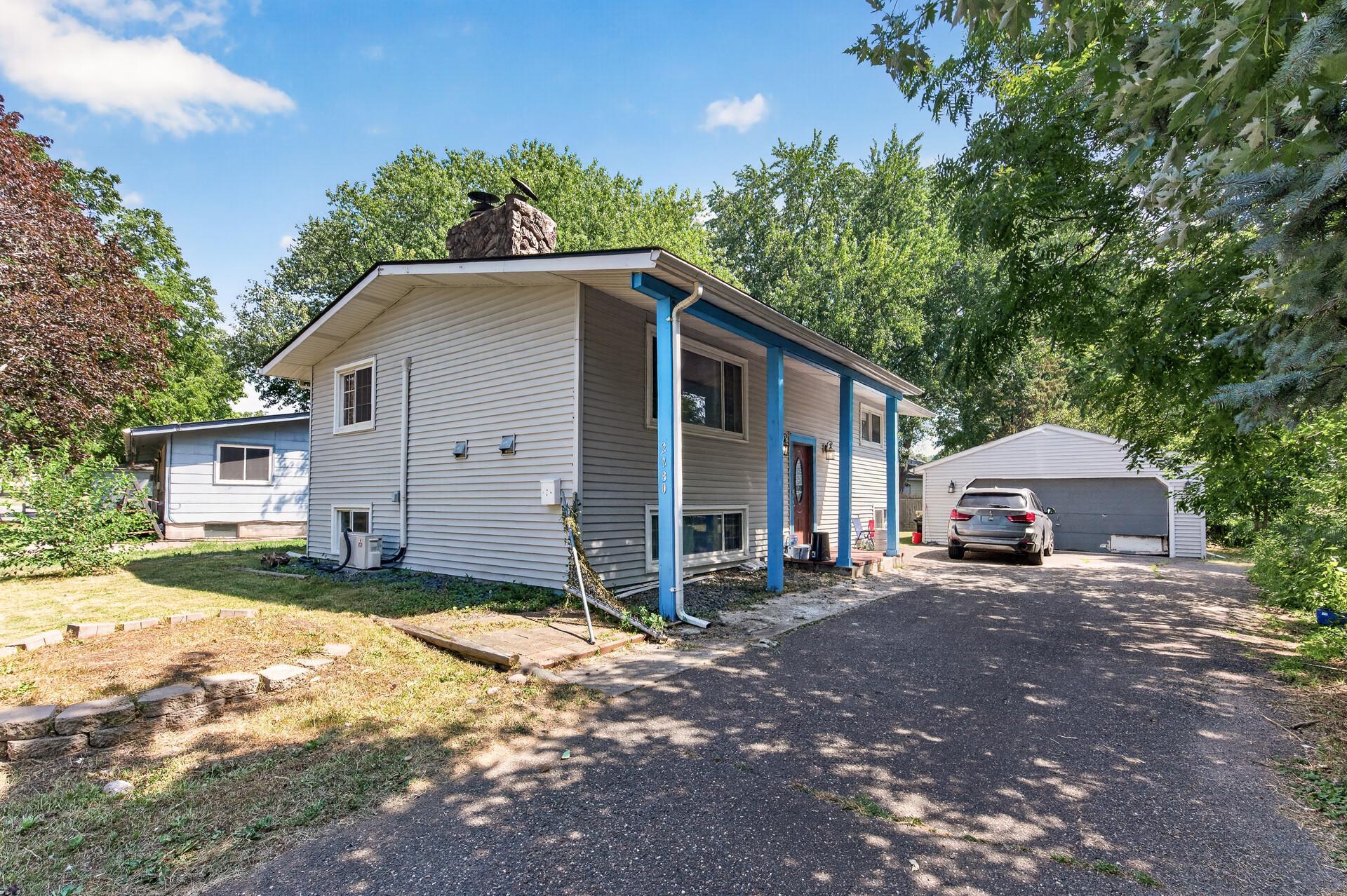 2280 Shryer Ave E, North Saint Paul, MN 55109