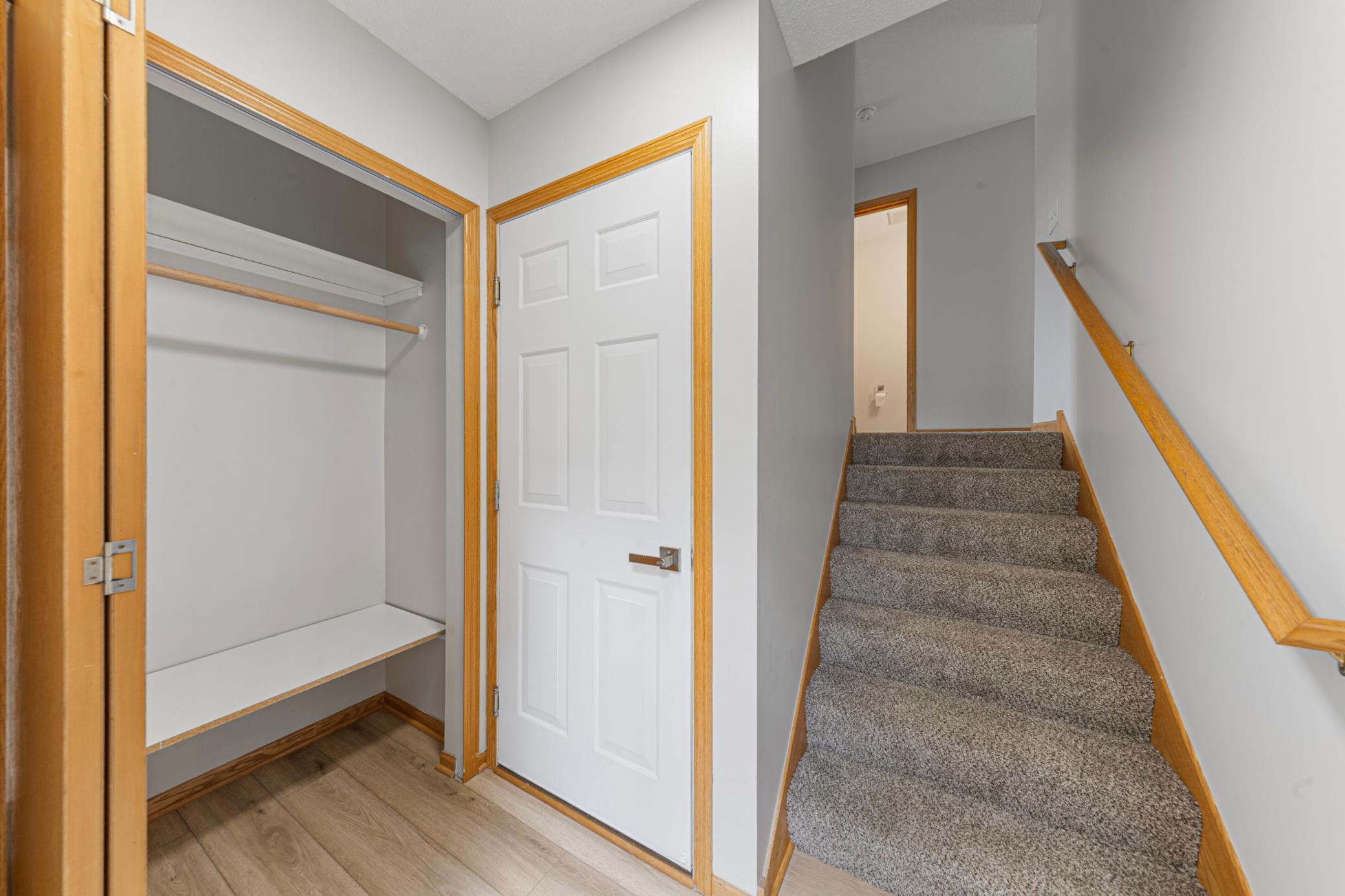 16379 Timber Crest Dr SE, Prior Lake, MN 55372