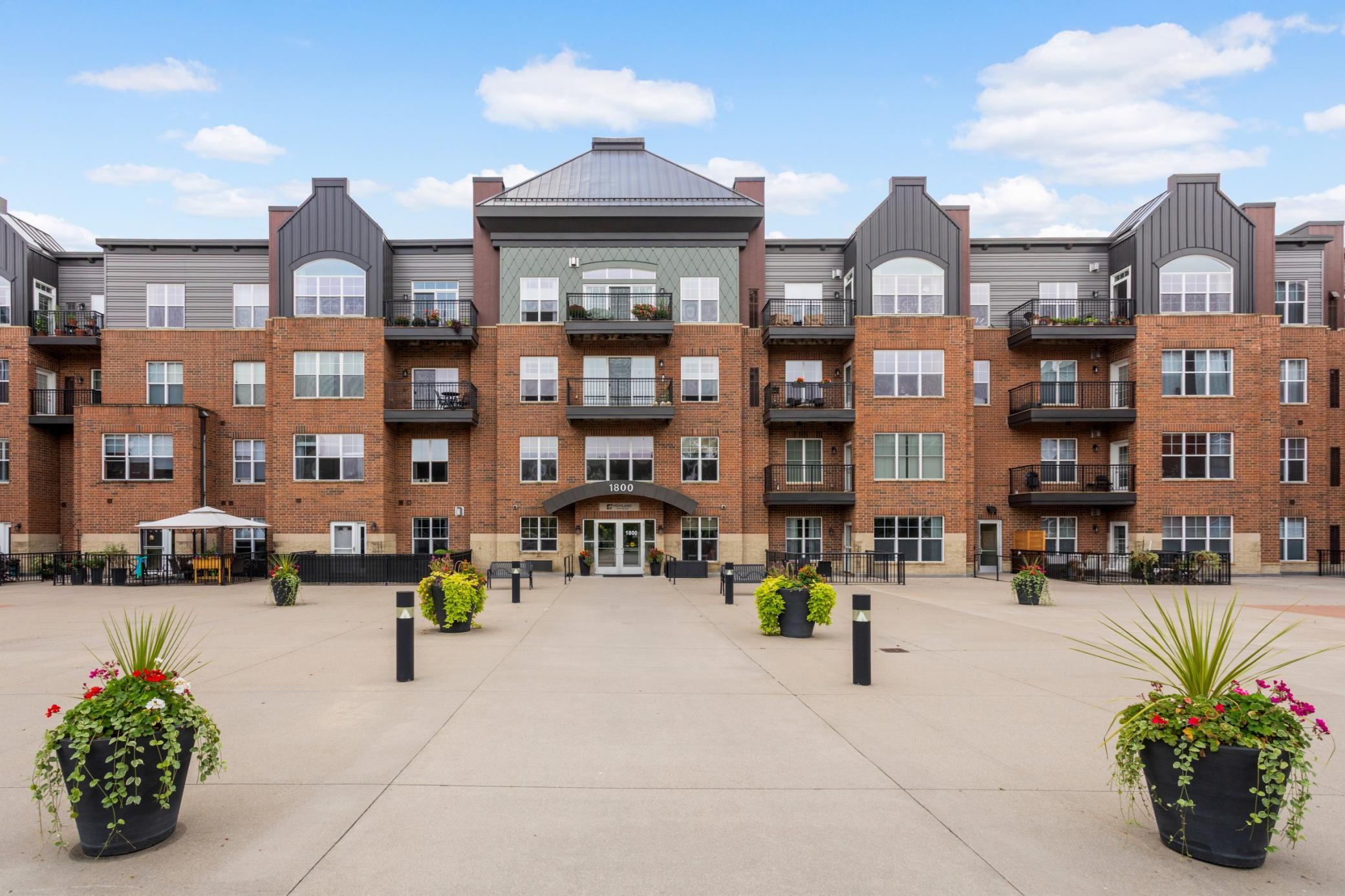 1800 Graham Ave #226, Saint Paul, MN 55116