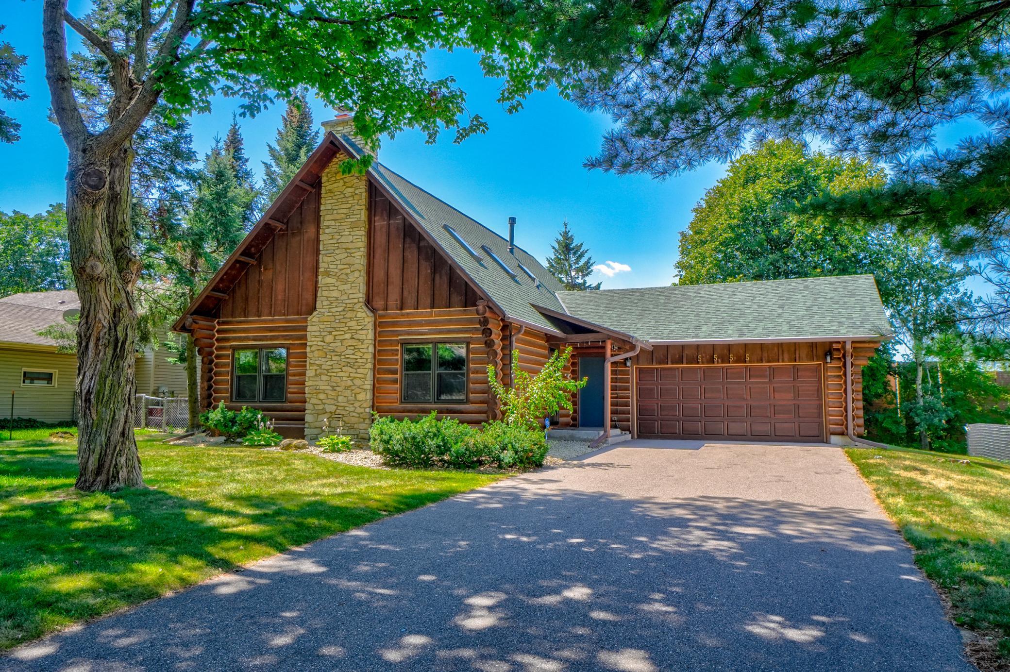 5555 Otter View Trl, White Bear Lake, MN 55110