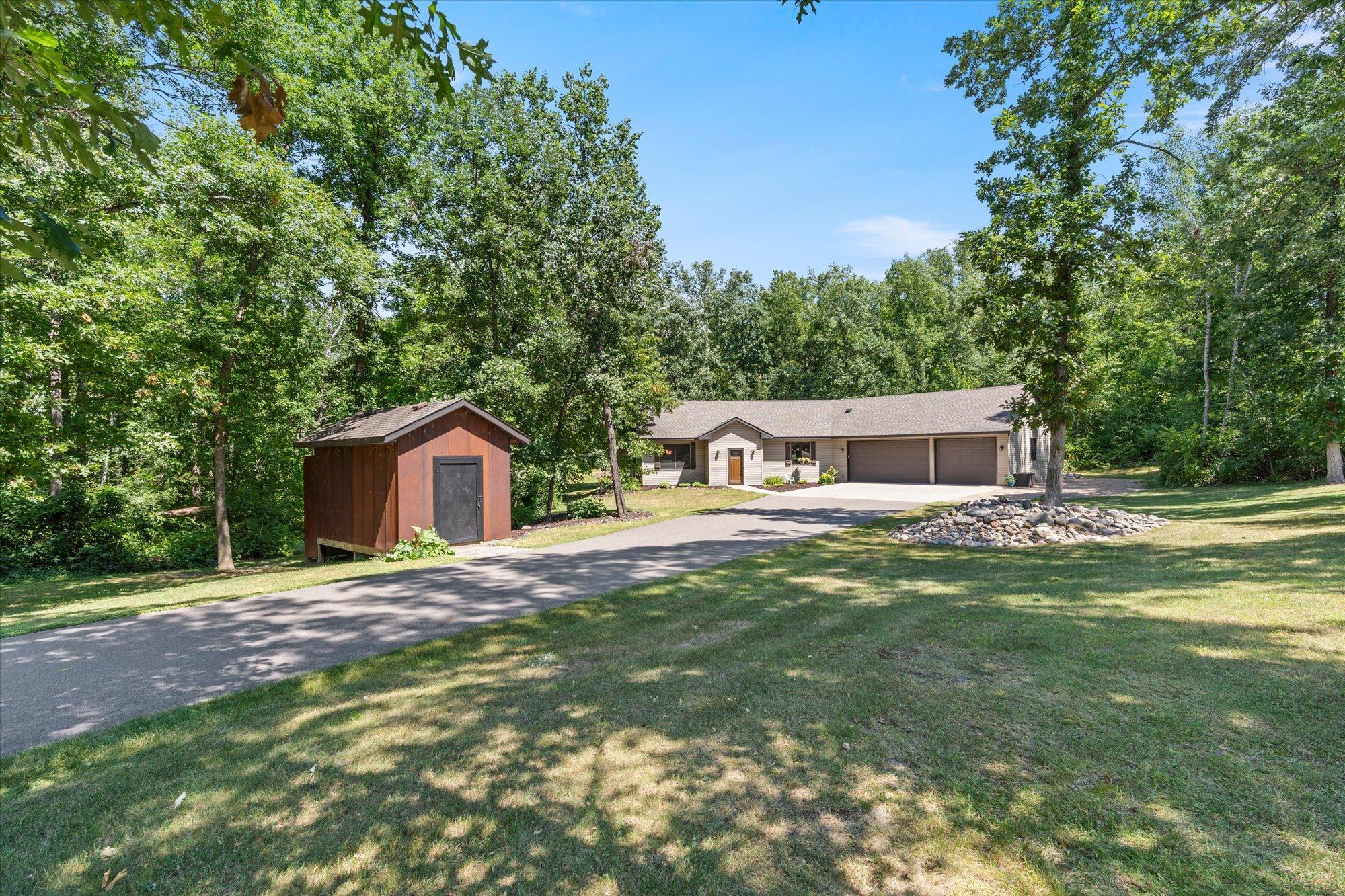 33006 Big Pine Hollow Rd, Crosslake, MN 56442