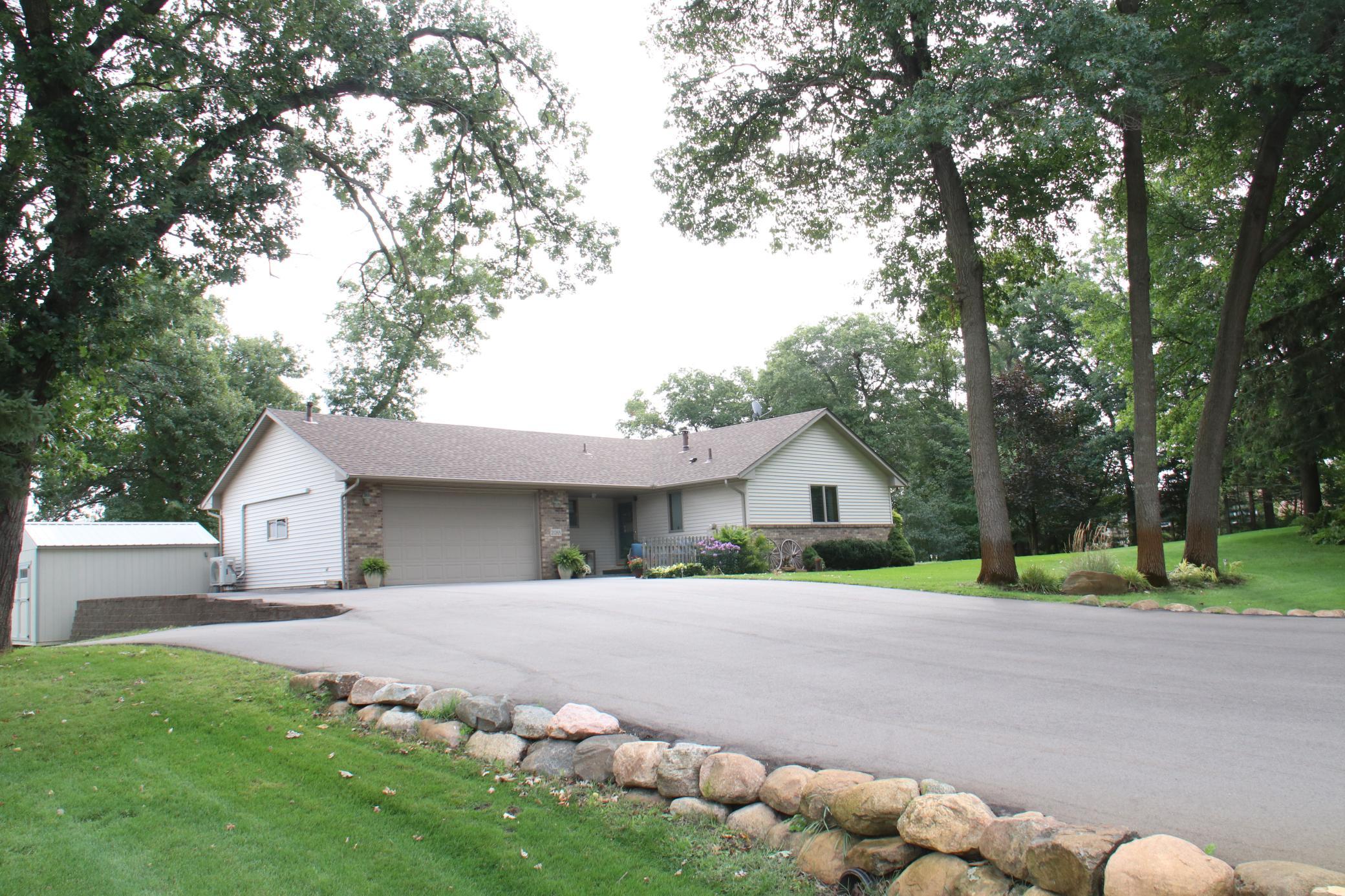 21265 Concord St NW, Elk River, MN 55330