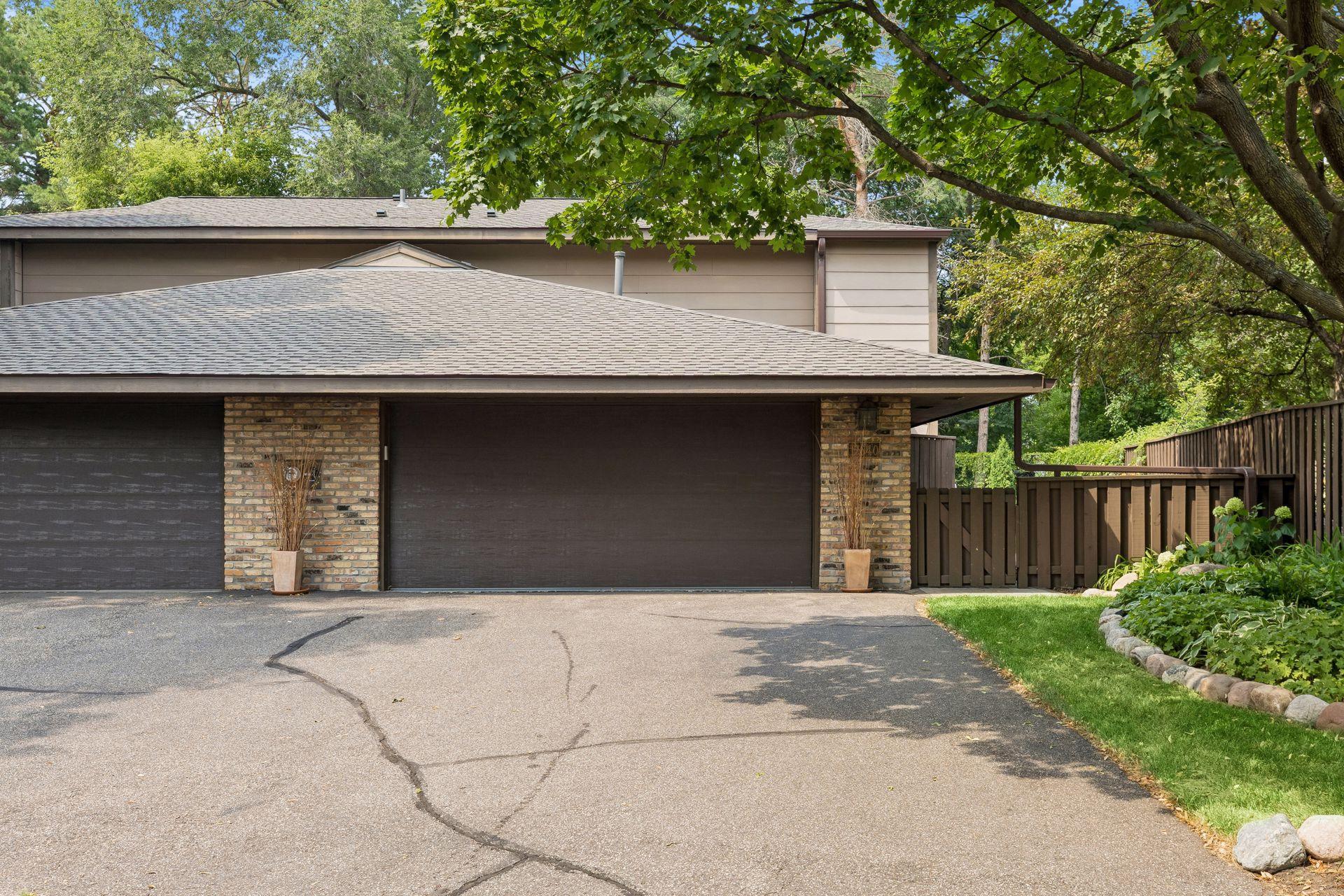 17640 Breconwood Rd, Minnetonka, MN 55391