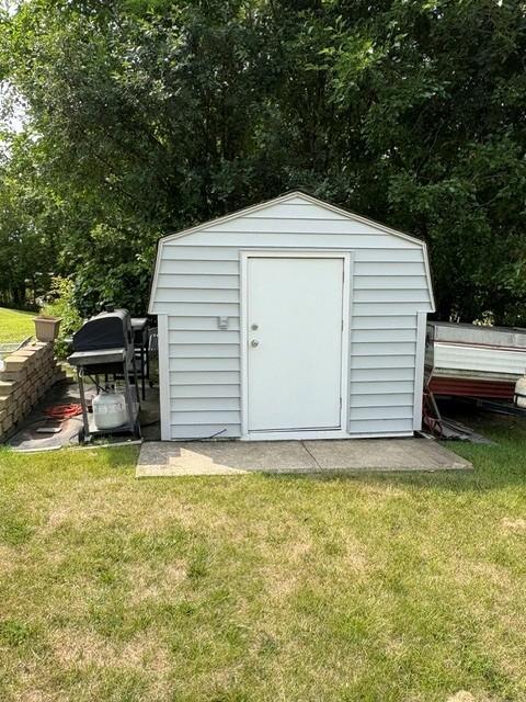 452 Kouwe St NW, Hutchinson, MN 55350
