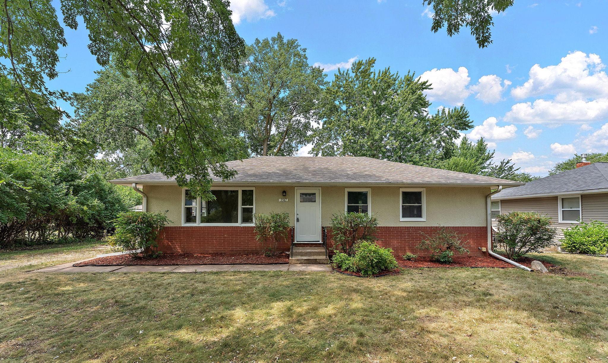 3947 Portland Ave, White Bear Lake, MN 55110