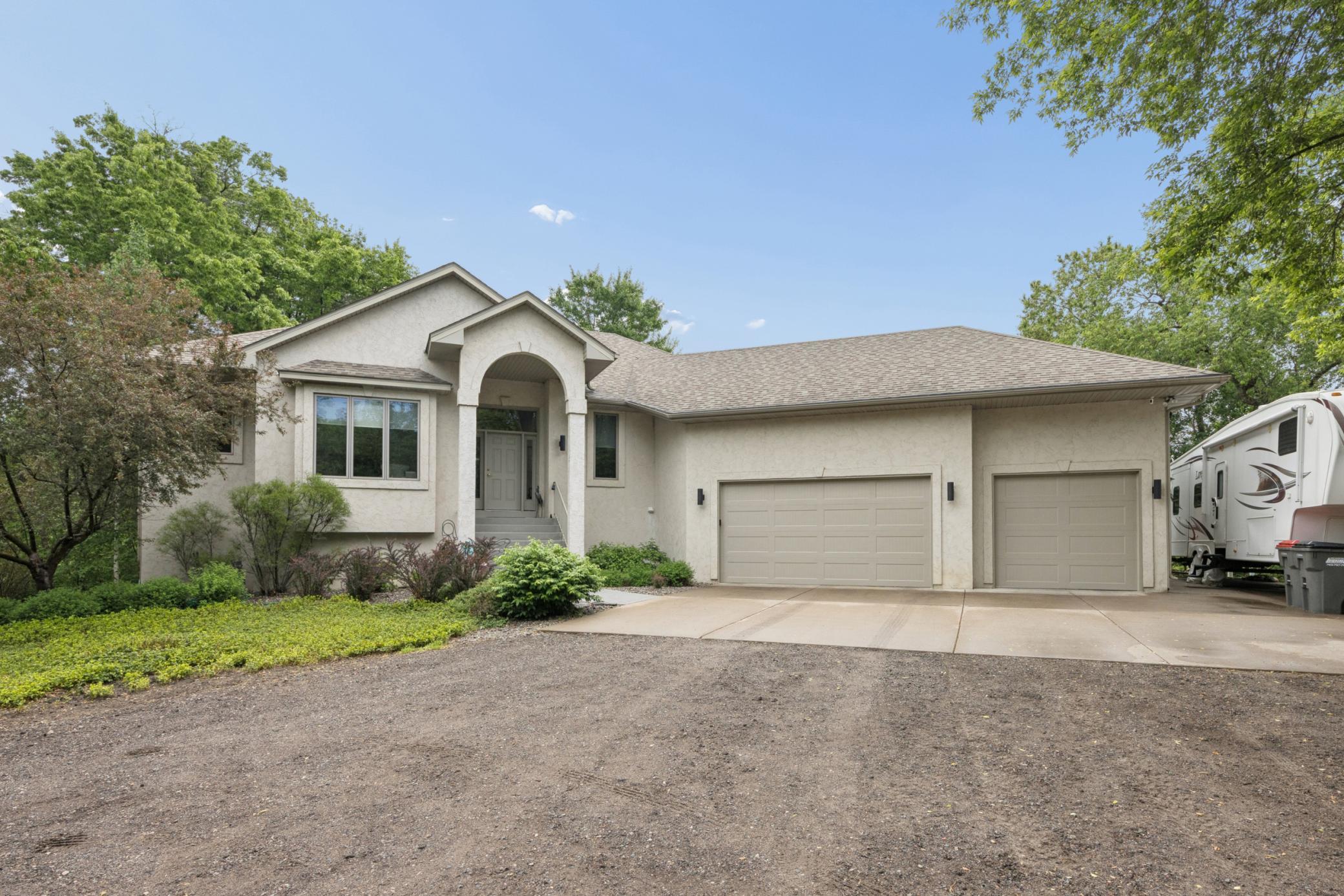 3882 219th Ln NE, East Bethel, MN 55011