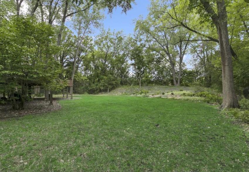 8217 W 93rd Street Cir, Bloomington, MN 55438