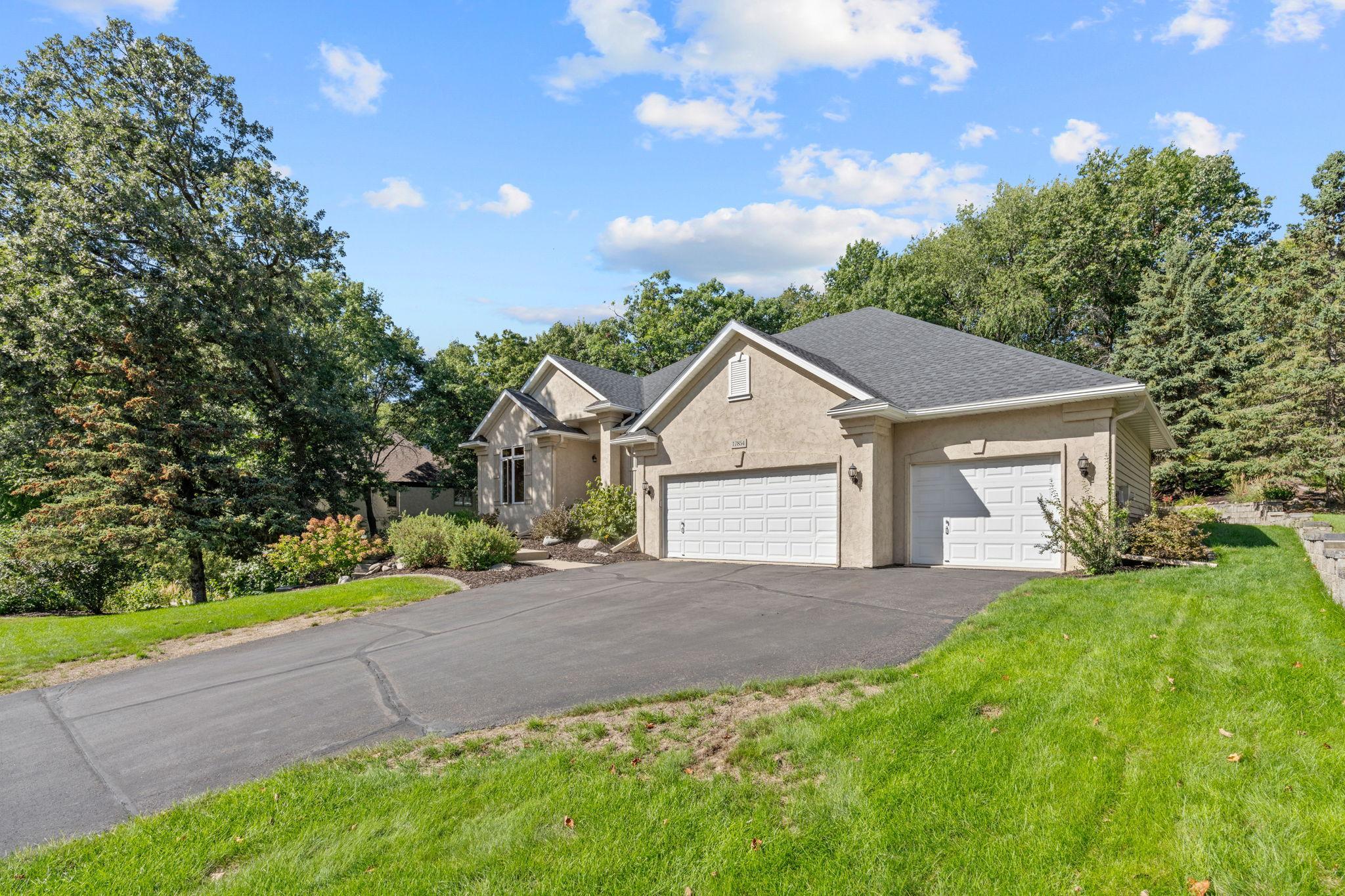 17854 179th Trl W, Lakeville, MN 55044