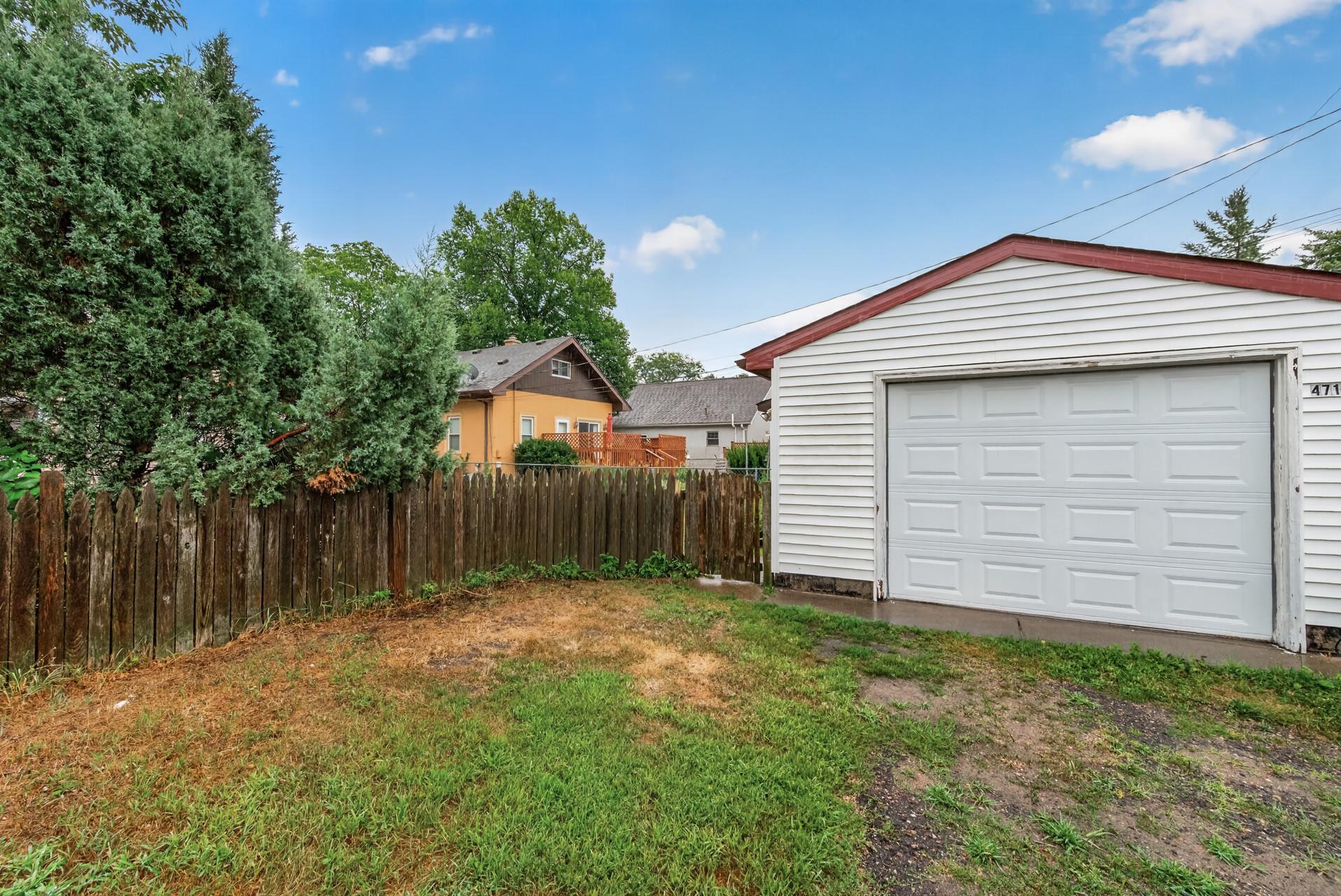 4711 Dupont Ave N, Minneapolis, MN 55430