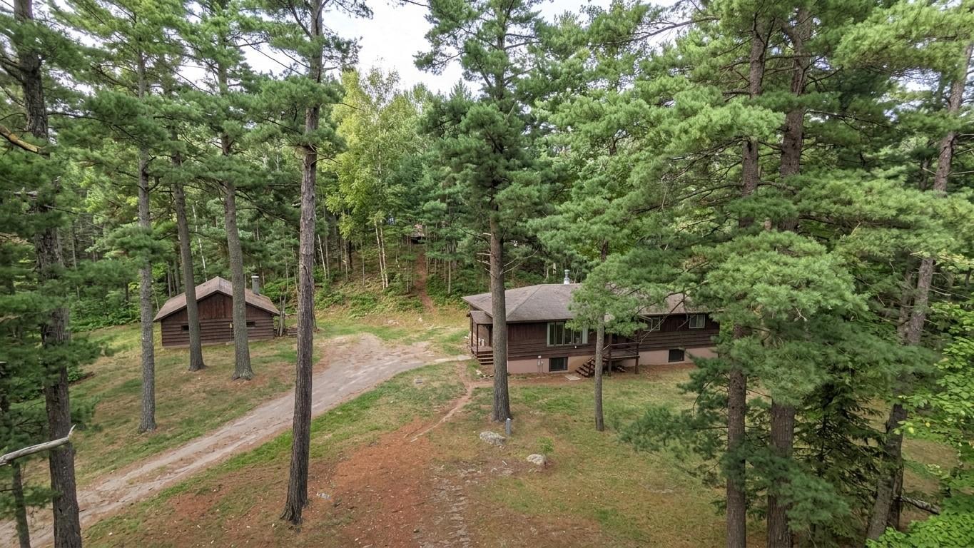 2581 Hallmark Dr, Ely, MN 55731