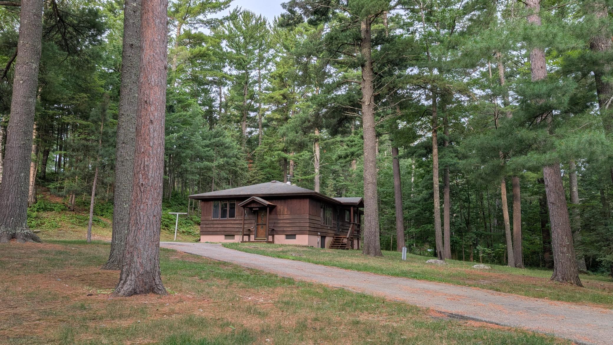 2581 Hallmark Dr, Ely, MN 55731