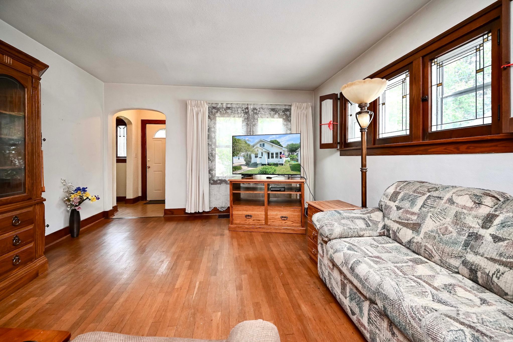 1217 East Ave S, La Crosse, WI 54601