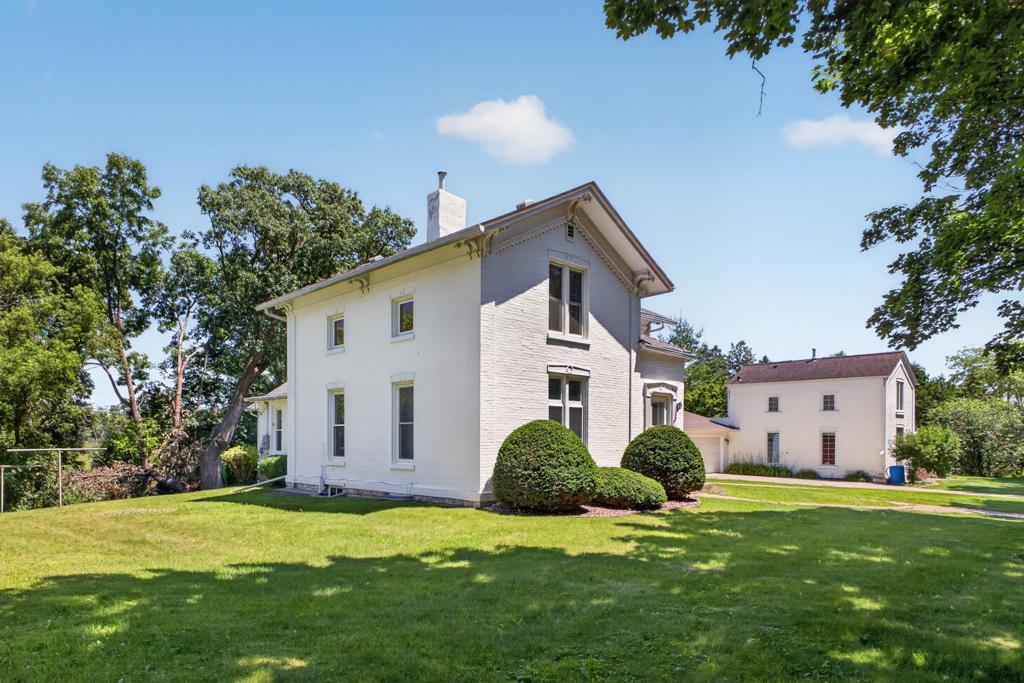 313 Chatfield Ave NW, Preston, MN 55965