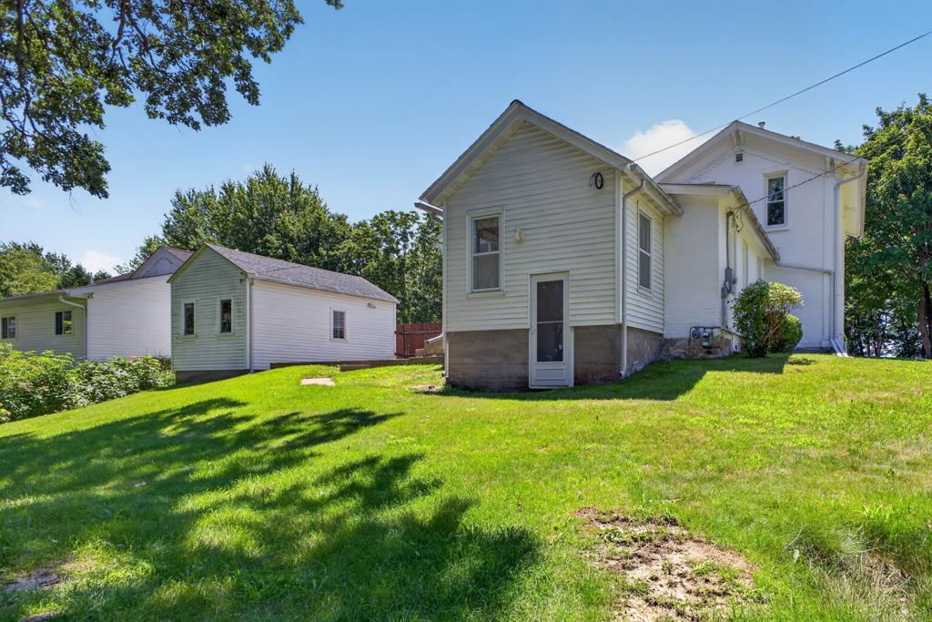 313 Chatfield Ave NW, Preston, MN 55965