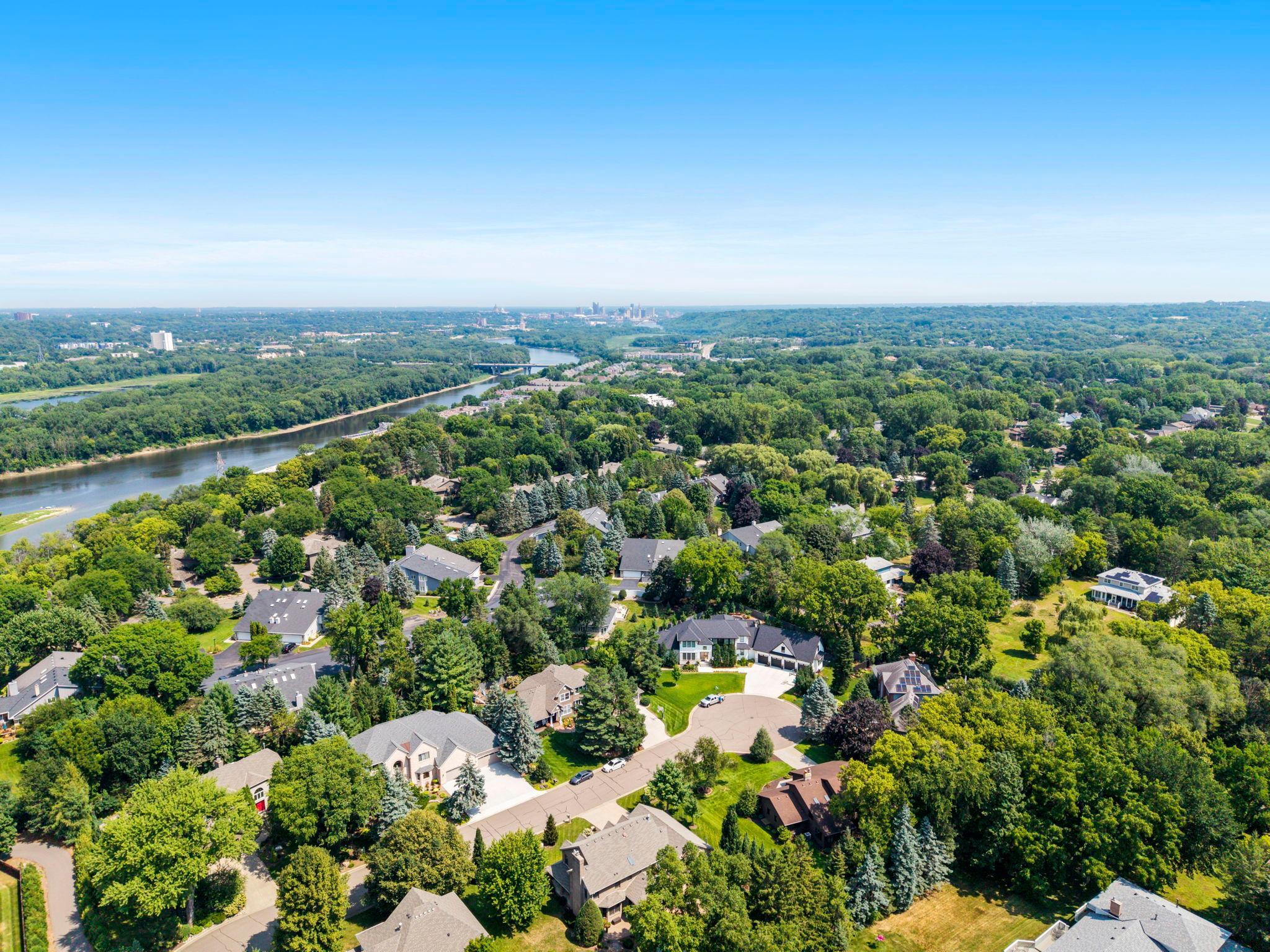 1128 Orchard Cir, Mendota Heights, MN 55118