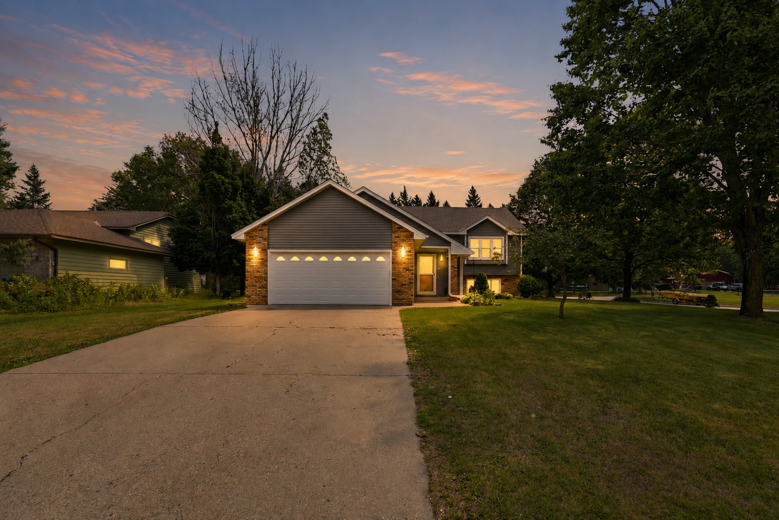 402 8th Ave N, Sartell, MN 56377