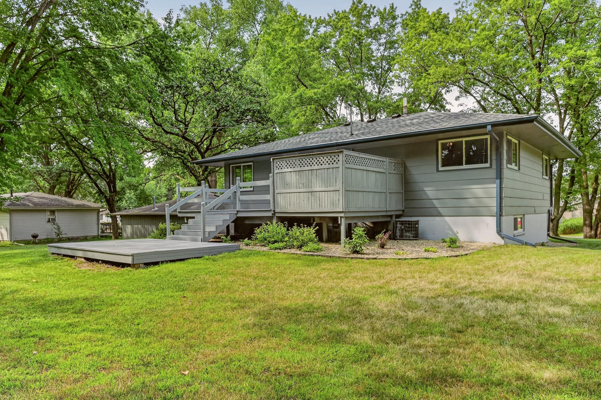 3935 Kahoun Ct SE, Rochester, MN 55904