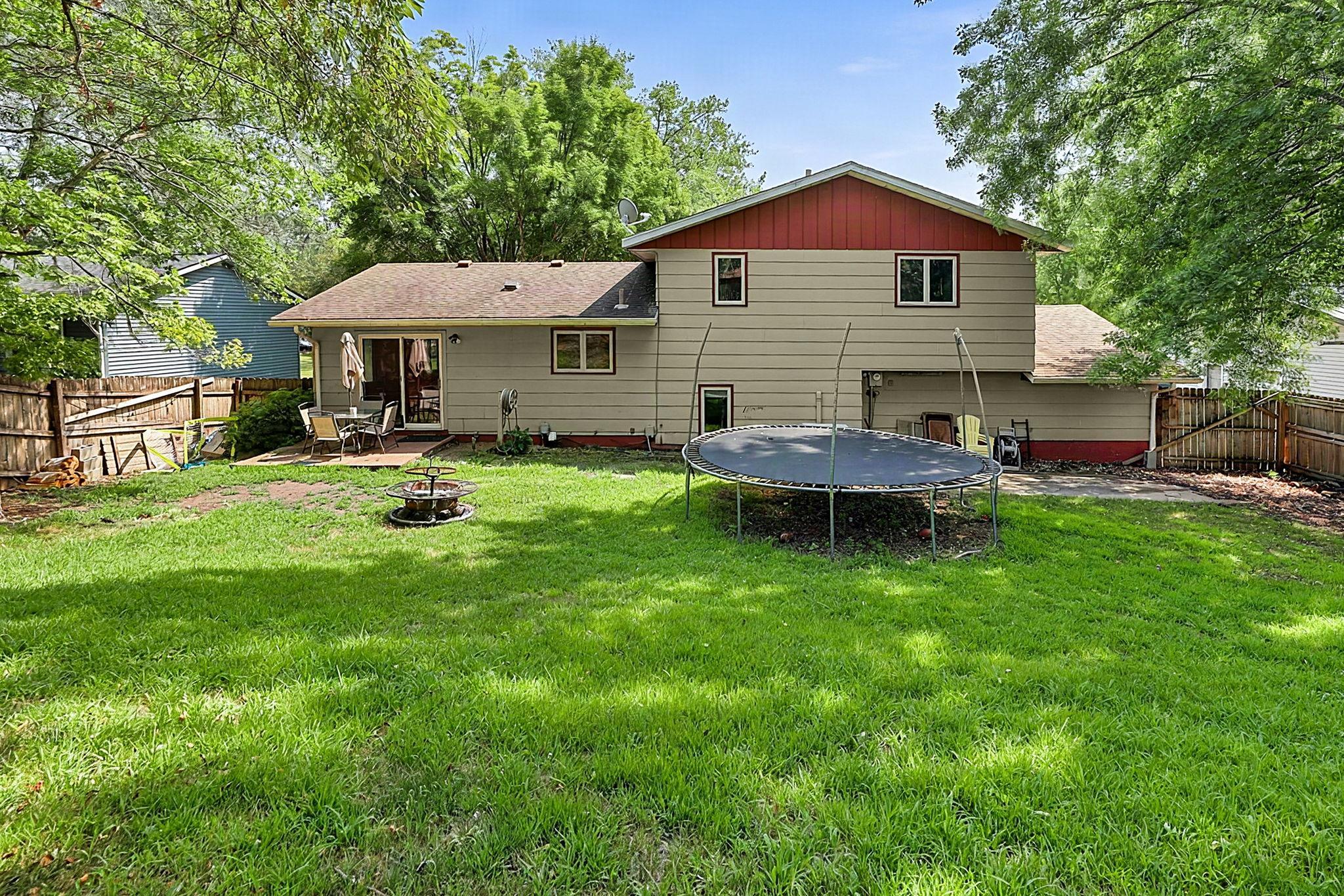 811 2nd St N, Cold Spring, MN 56320